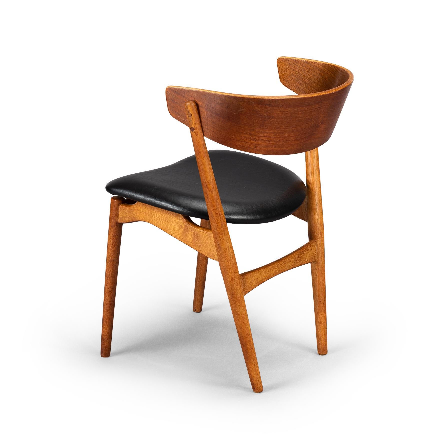 Model 7 Dining Chair by Helga Sibast for Sibast Møbler, 1950s In Good Condition In Breda, Netherlands