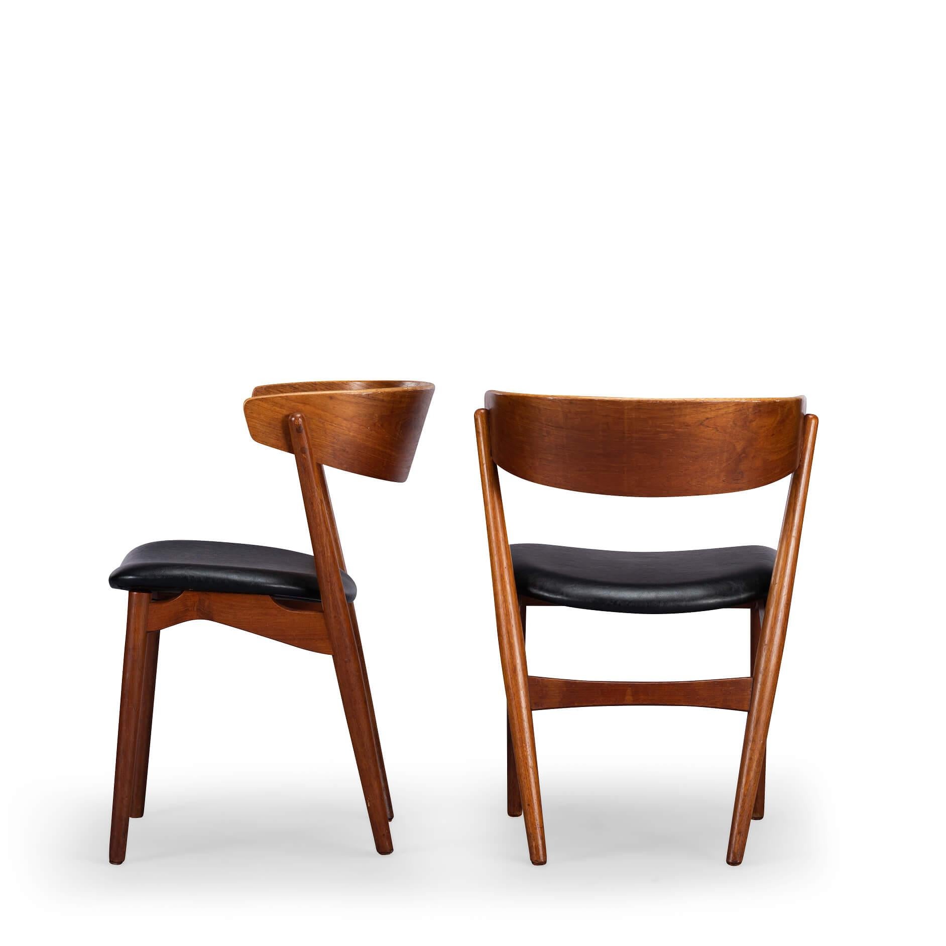 Model 7 Dining Chair by Helge Sibast for Sibast Møbler, Set of 2, 1960s In Good Condition In Elshout, NL