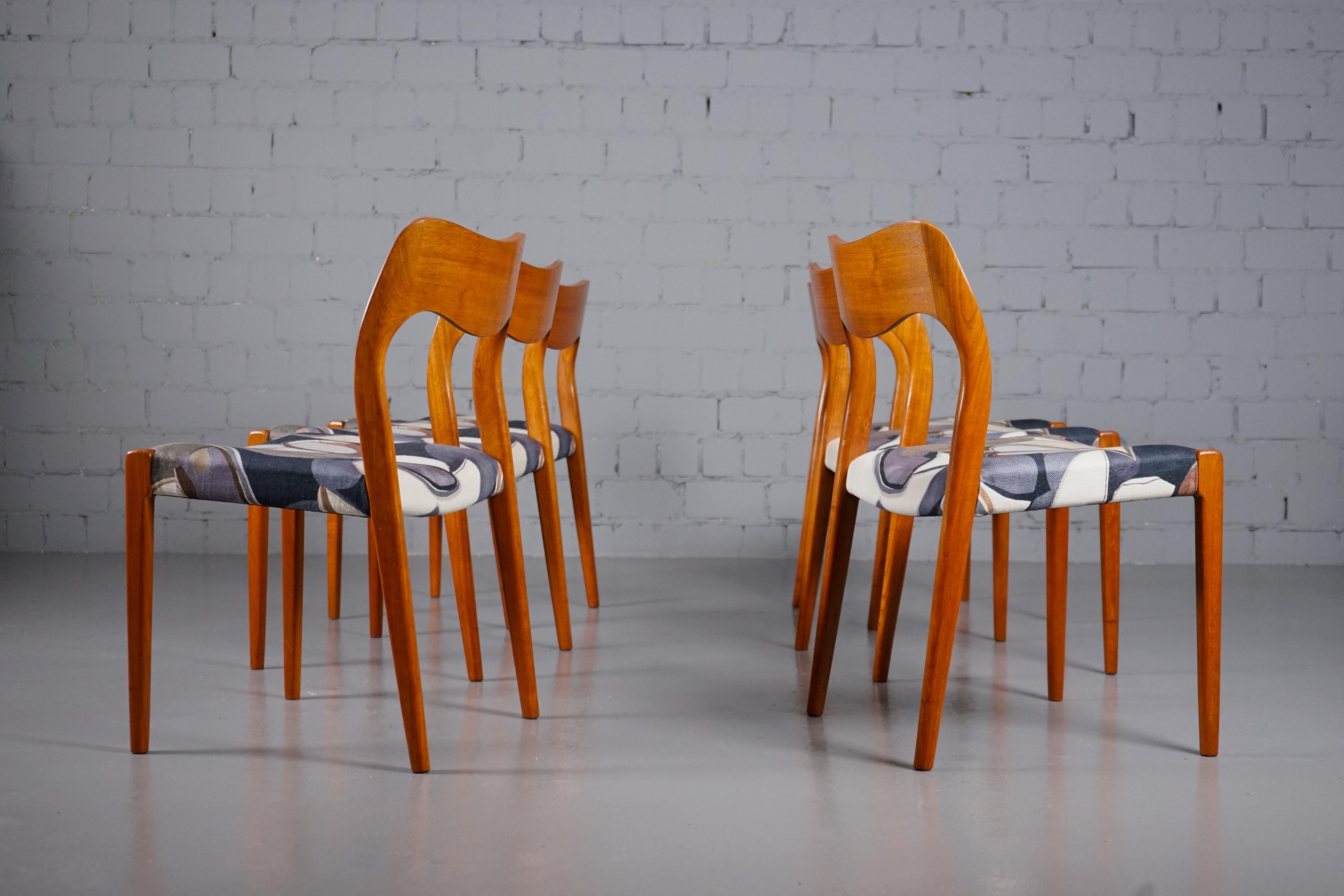 Model 71 Dining Chairs in Dedar Fabric by Niels Otto Møller for JL Møllers 1950s For Sale 1