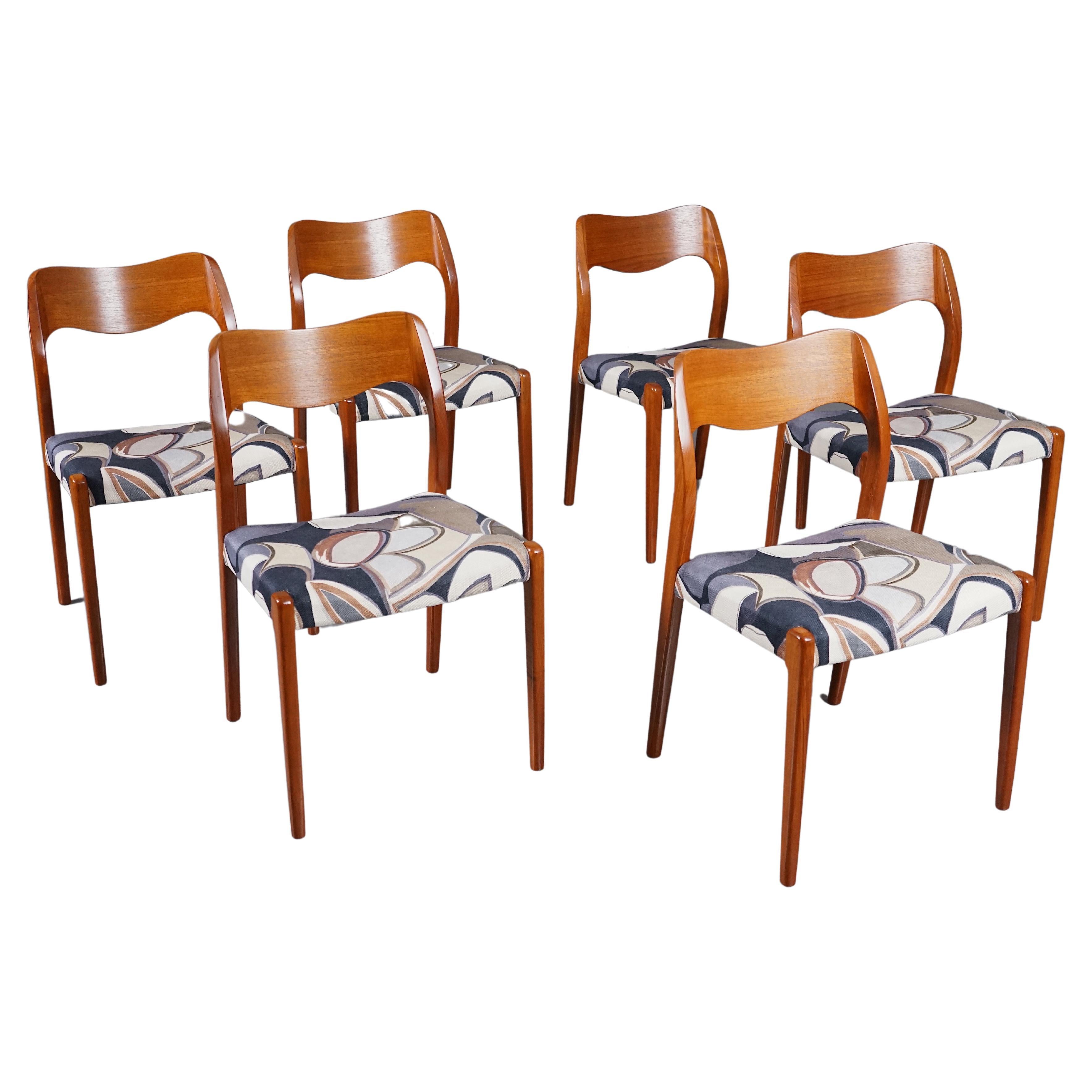 Model 71 Dining Chairs in Dedar Fabric by Niels Otto Møller for JL Møllers 1950s For Sale