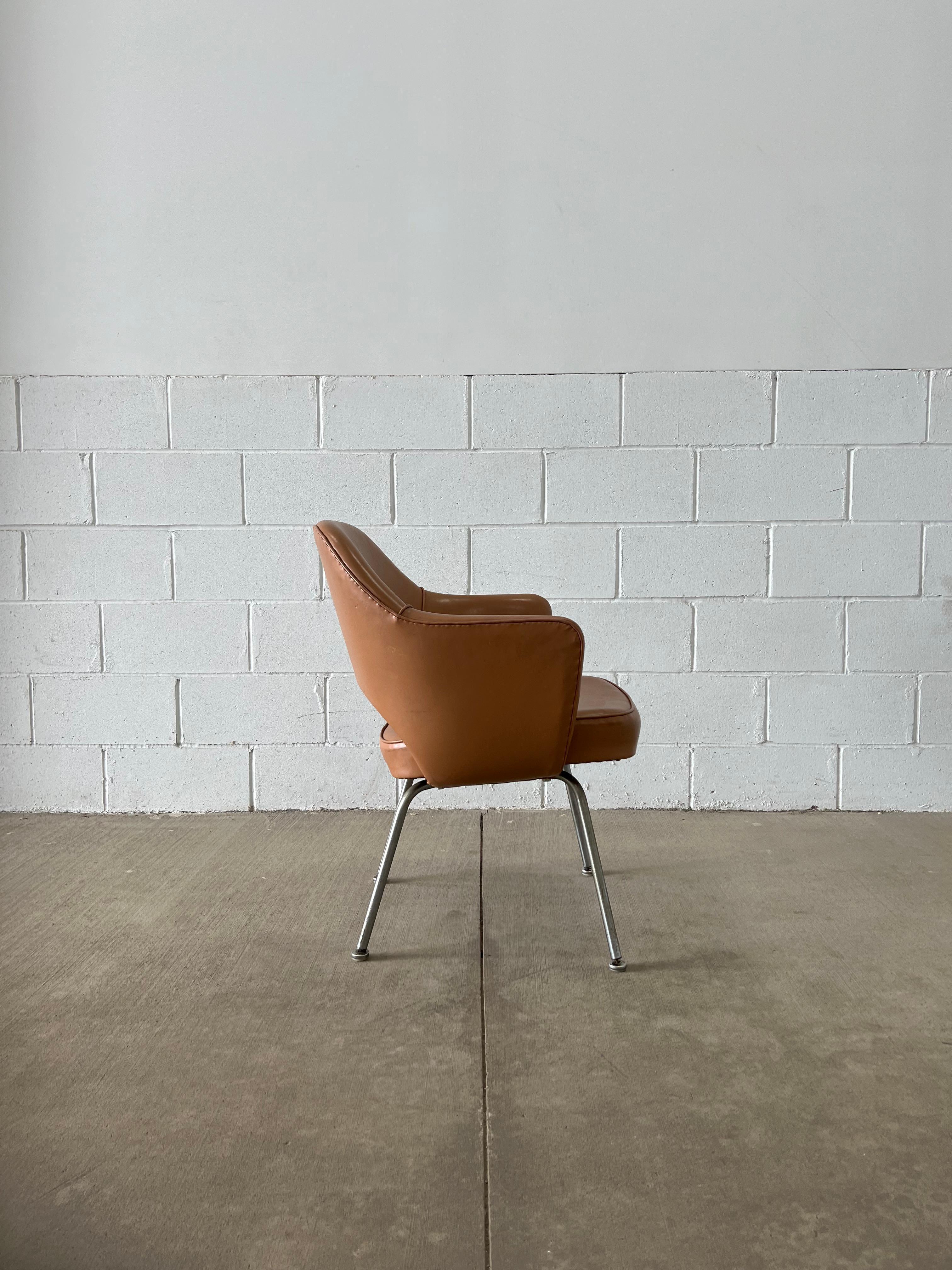 20th Century Model 71 Executive Chair by Eero Saarinen for Knoll