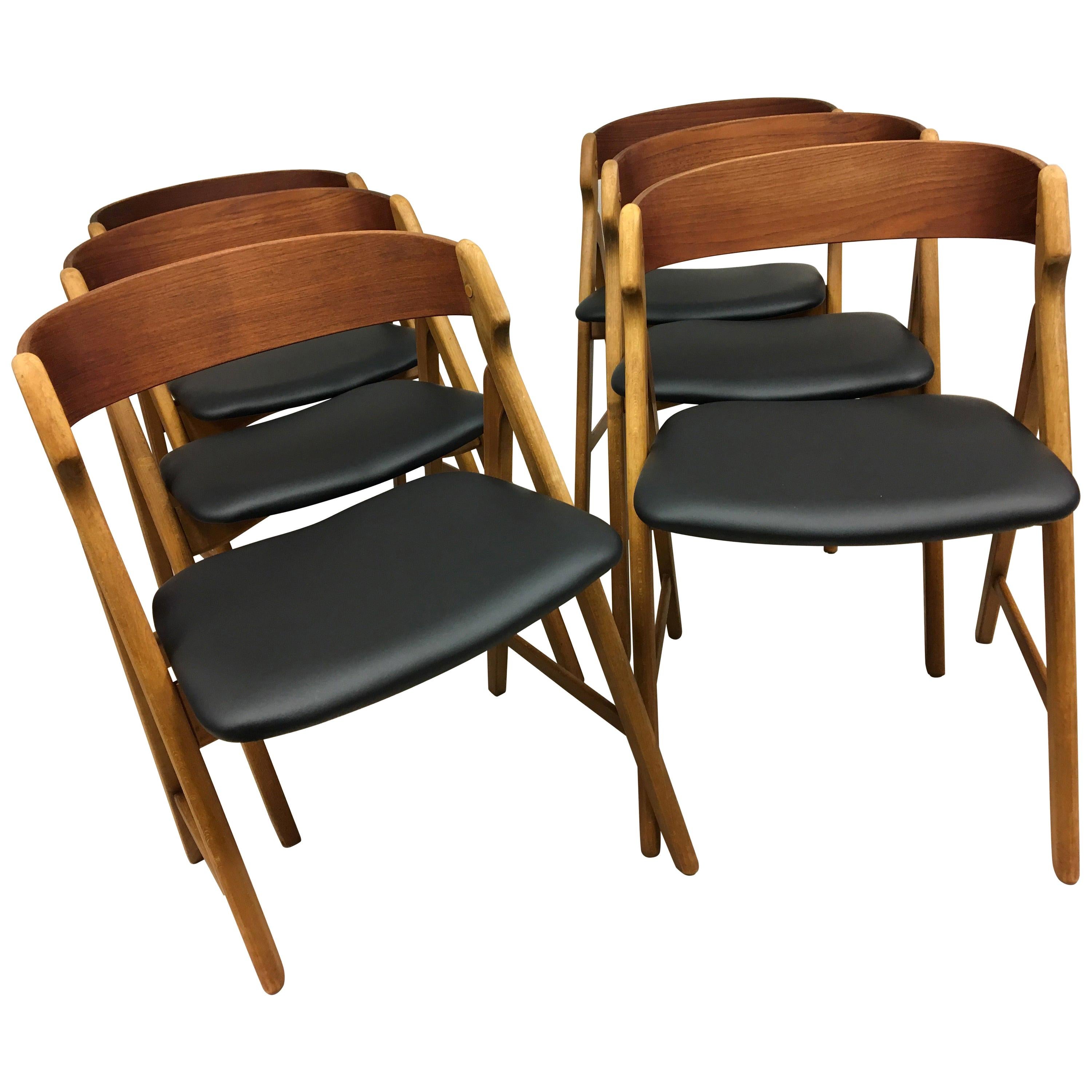 Model 71 Teak Saw Buck Chairs by Henning Kjærnulf for Boltings Stolefabrik,  1960 at 1stDibs