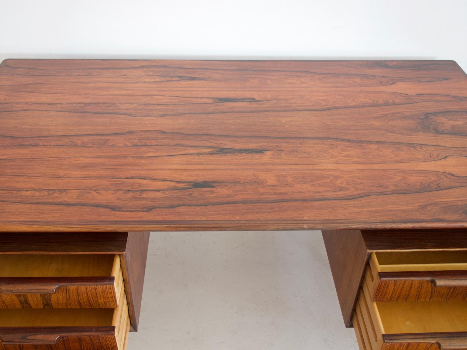 Model 75 Writing Desk by Omann Jun Mobelfabrik In Good Condition In Madrid, ES