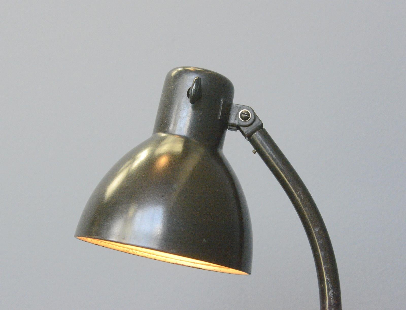 Bauhaus Lampe de bureau modèle 752 de Kandem, vers les années 1930 en vente