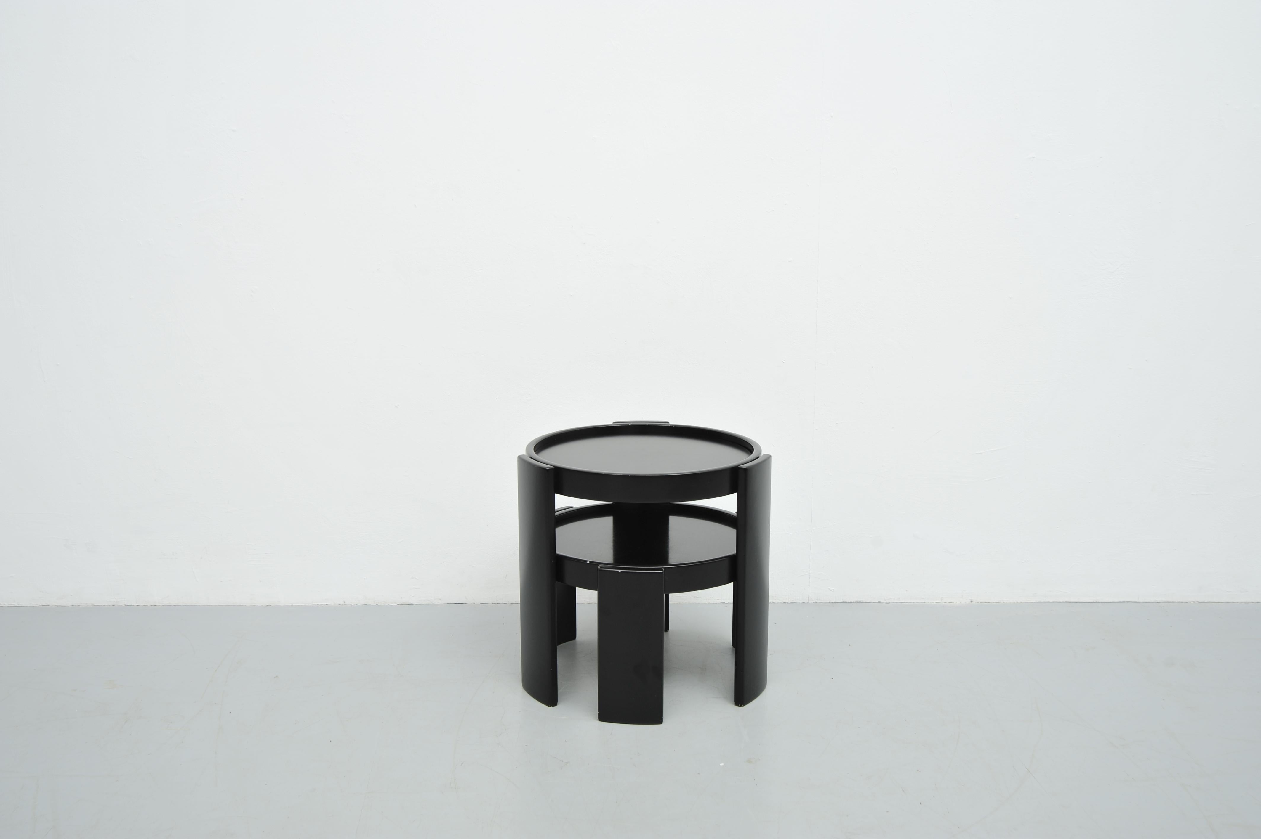 Moderno Tavoli Model 780/783 di Gianfranco Frattini per Cassina in vendita