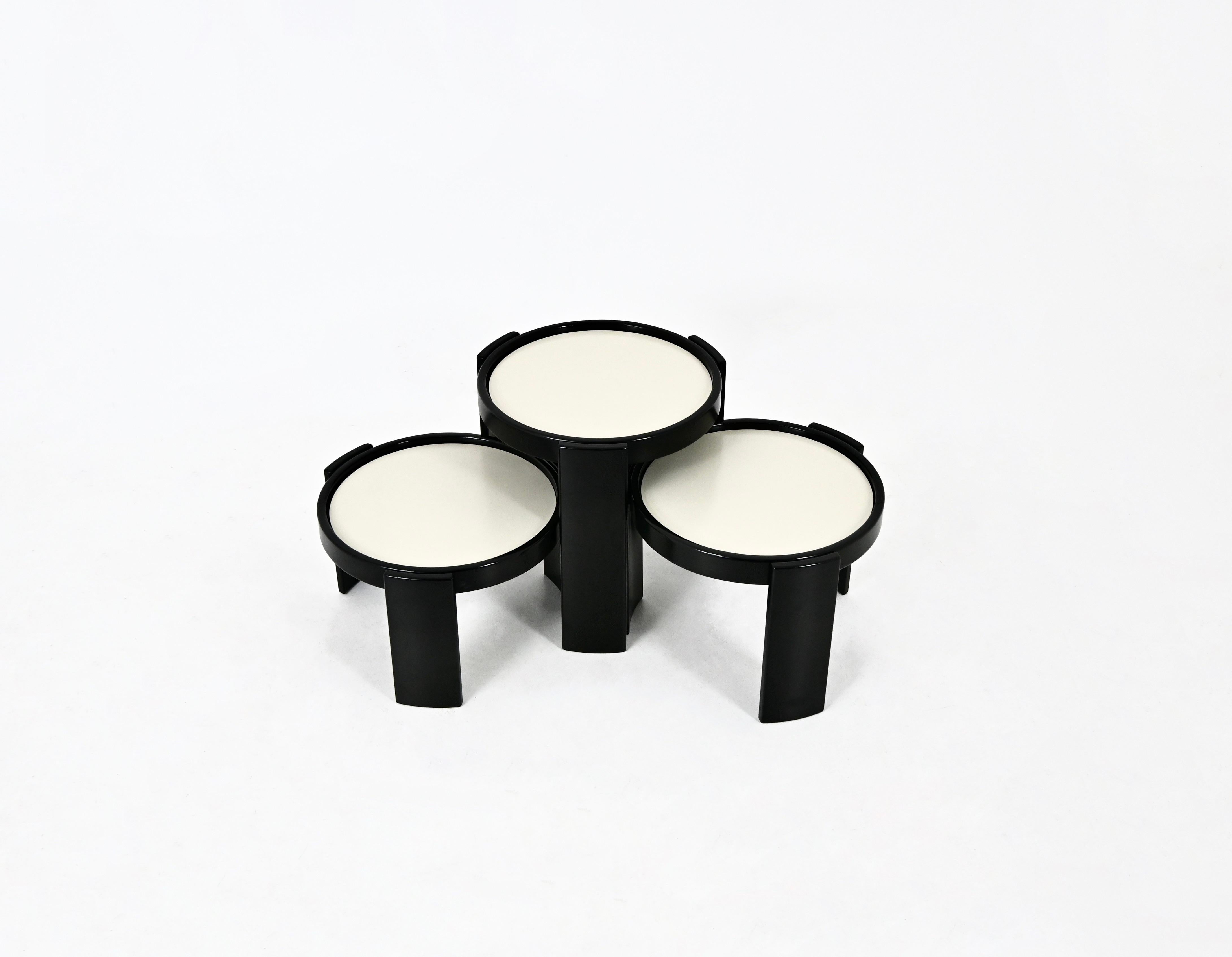 Mid-Century Modern Model 780 Nesting Tables by Gianfranco Frattini for Cassina, 1960s, Set of 3