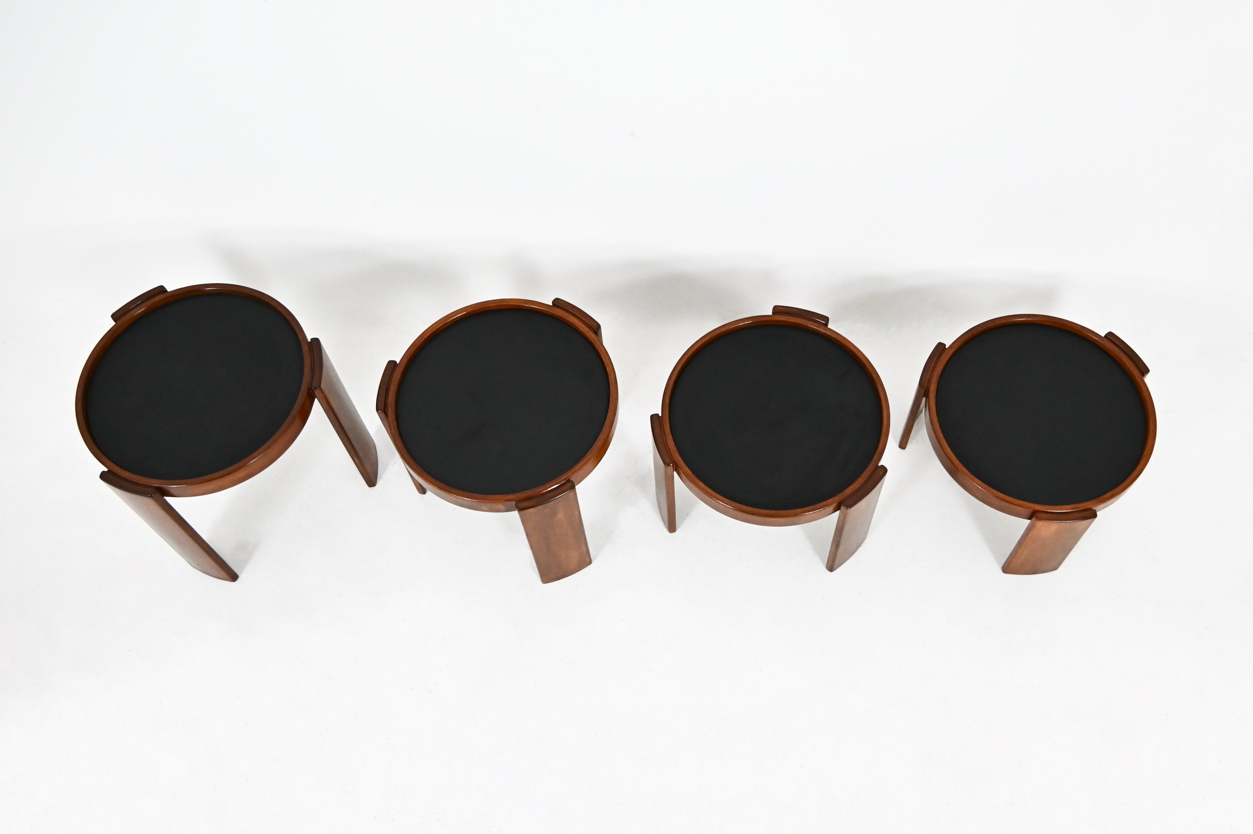 Tables gigognes Model 780 par Gianfranco Frattini pour Cassina, 1960, ensemble de 4 en vente 4