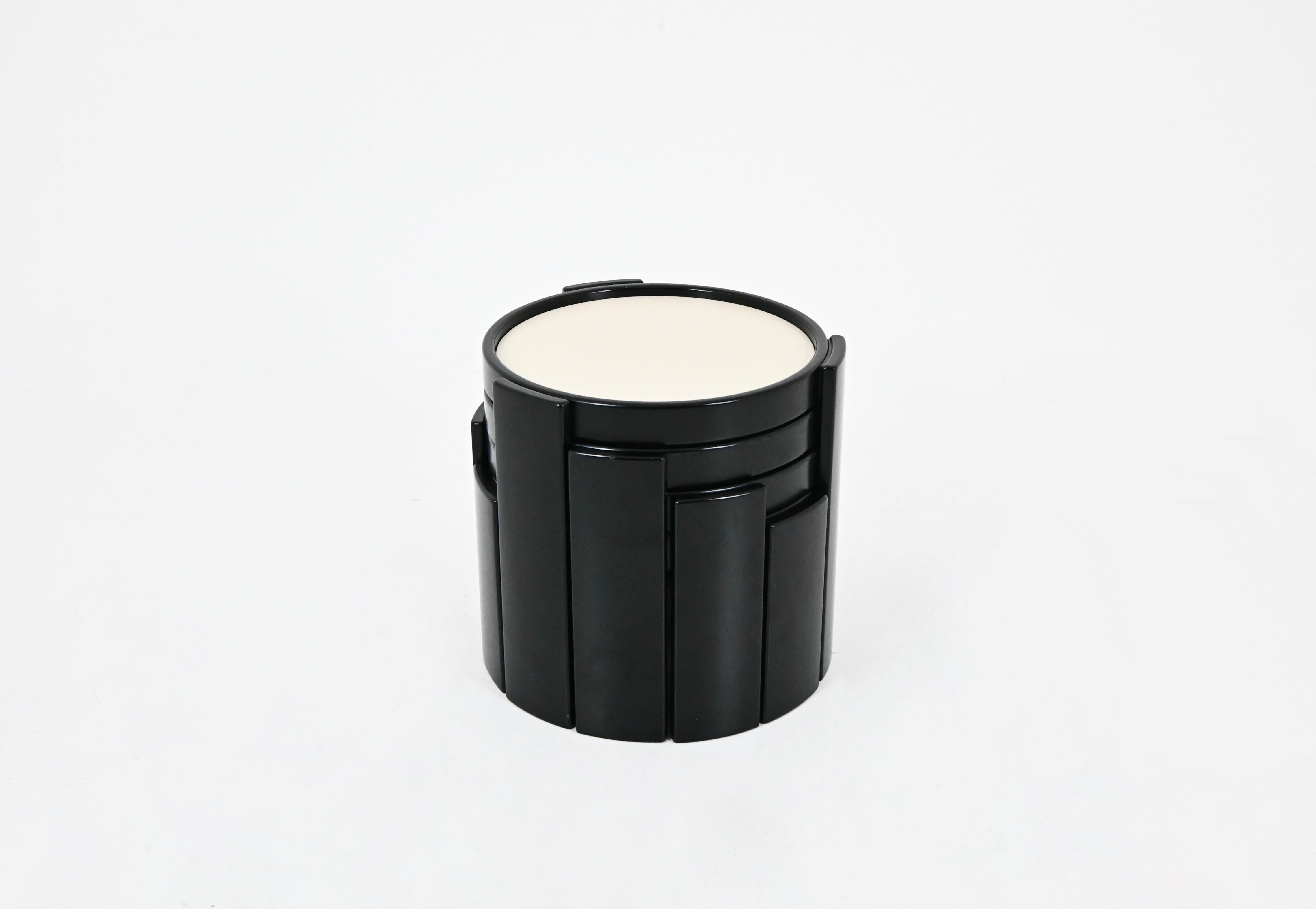 Model 780 Nesting Tables by Gianfranco Frattini for Cassina, 1960s, Set of 4 For Sale 2