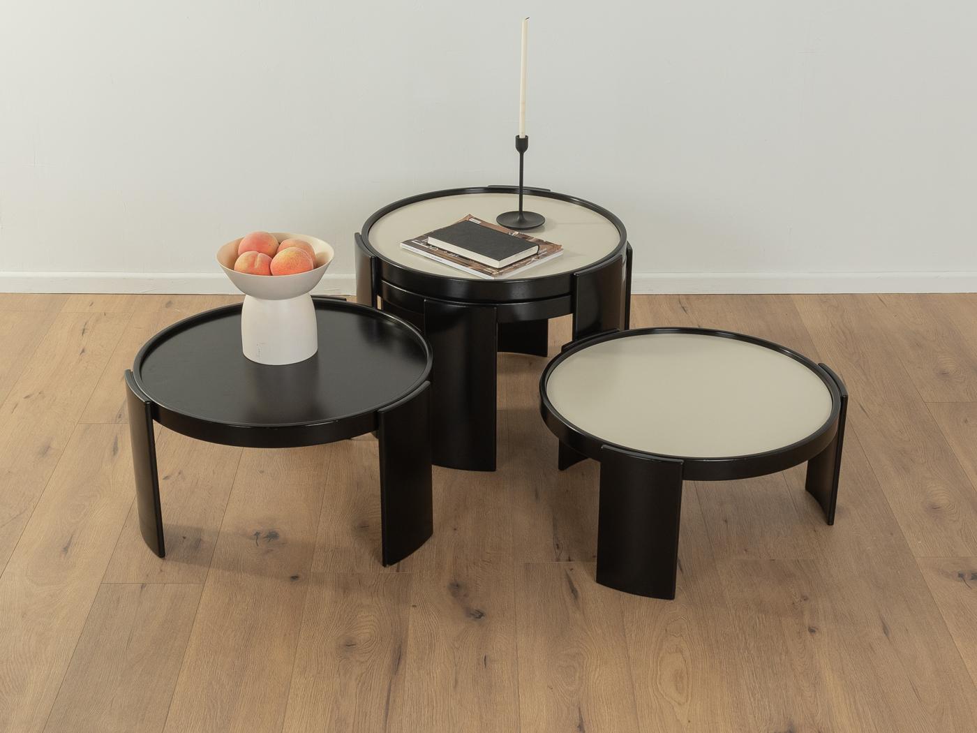 Italian Model 783 nesting tables, Gianfranco Frattini, Cassina  For Sale