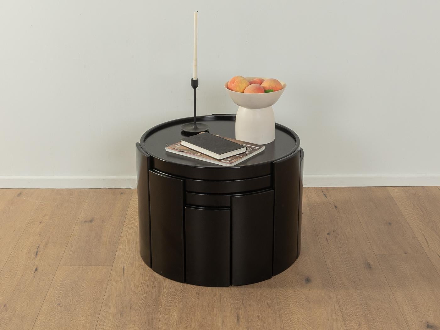 Wood Model 783 nesting tables, Gianfranco Frattini, Cassina
