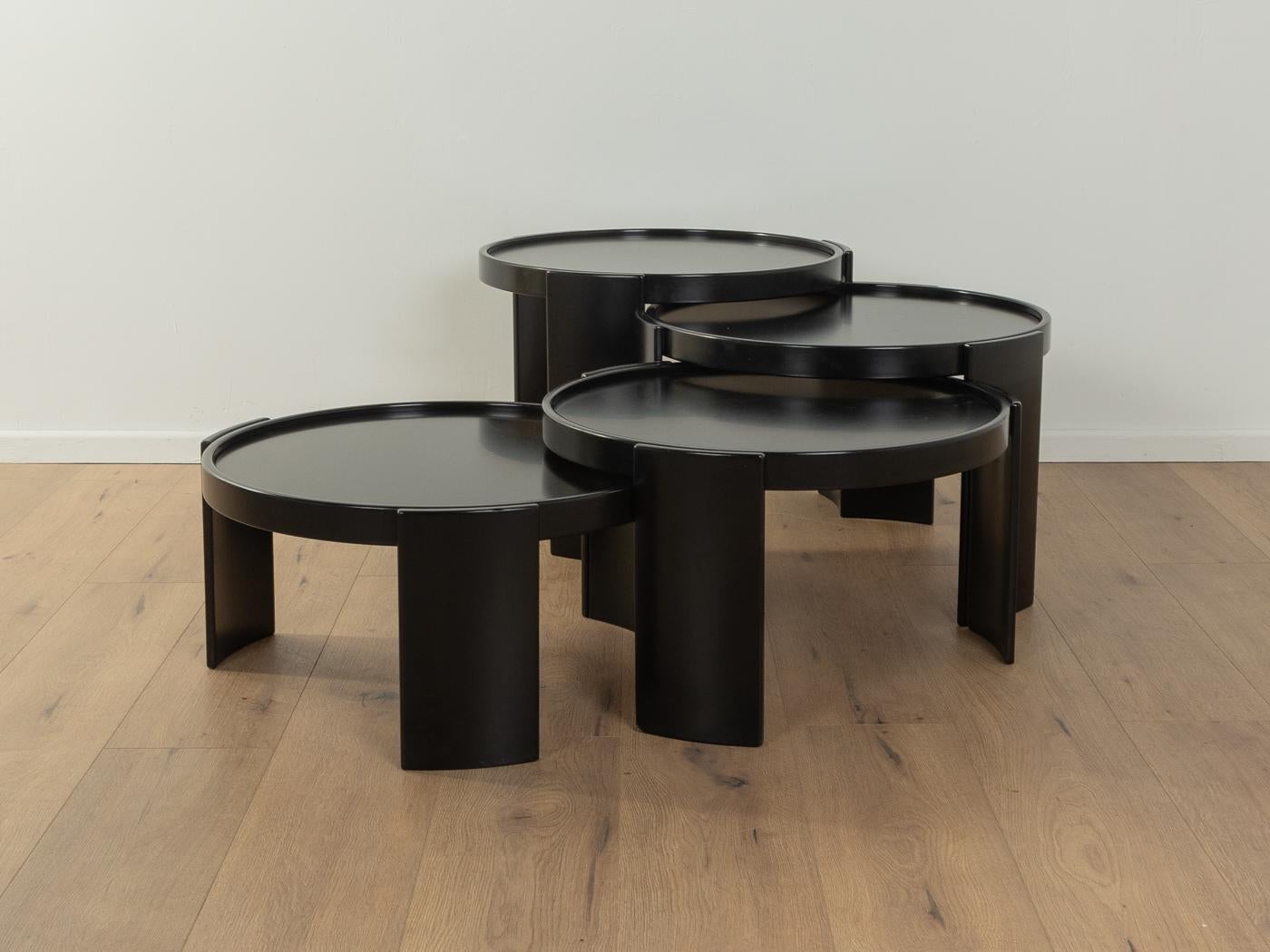 Model 783 nesting tables, Gianfranco Frattini, Cassina  For Sale 2