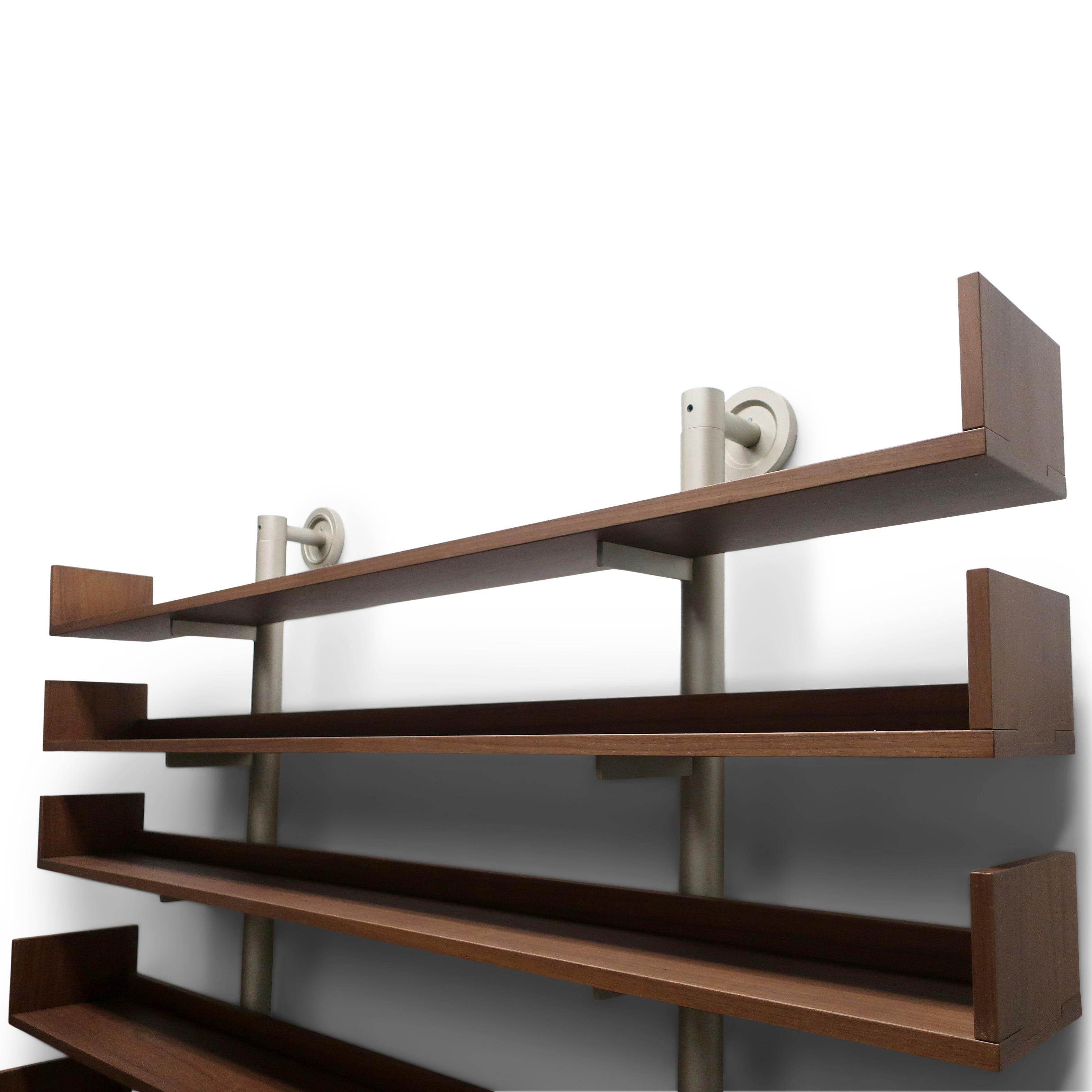 Metal Model 795 Bookcase by Carlo Scarpa for Bernini For Sale