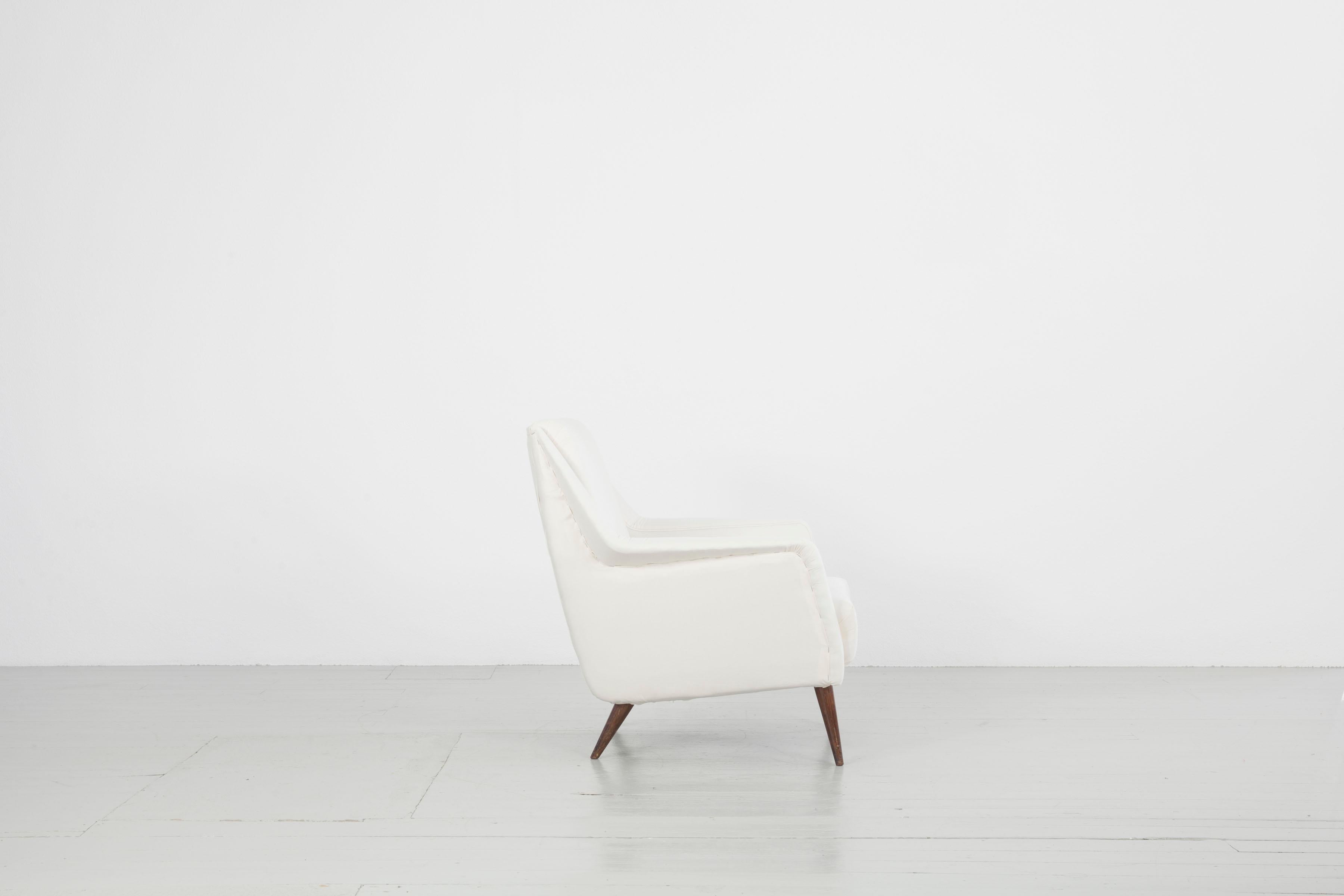 Mid-Century Modern Model 802 Armchair, Design by Carlo de Carli, by Cassina, Italy, 1954 For Sale