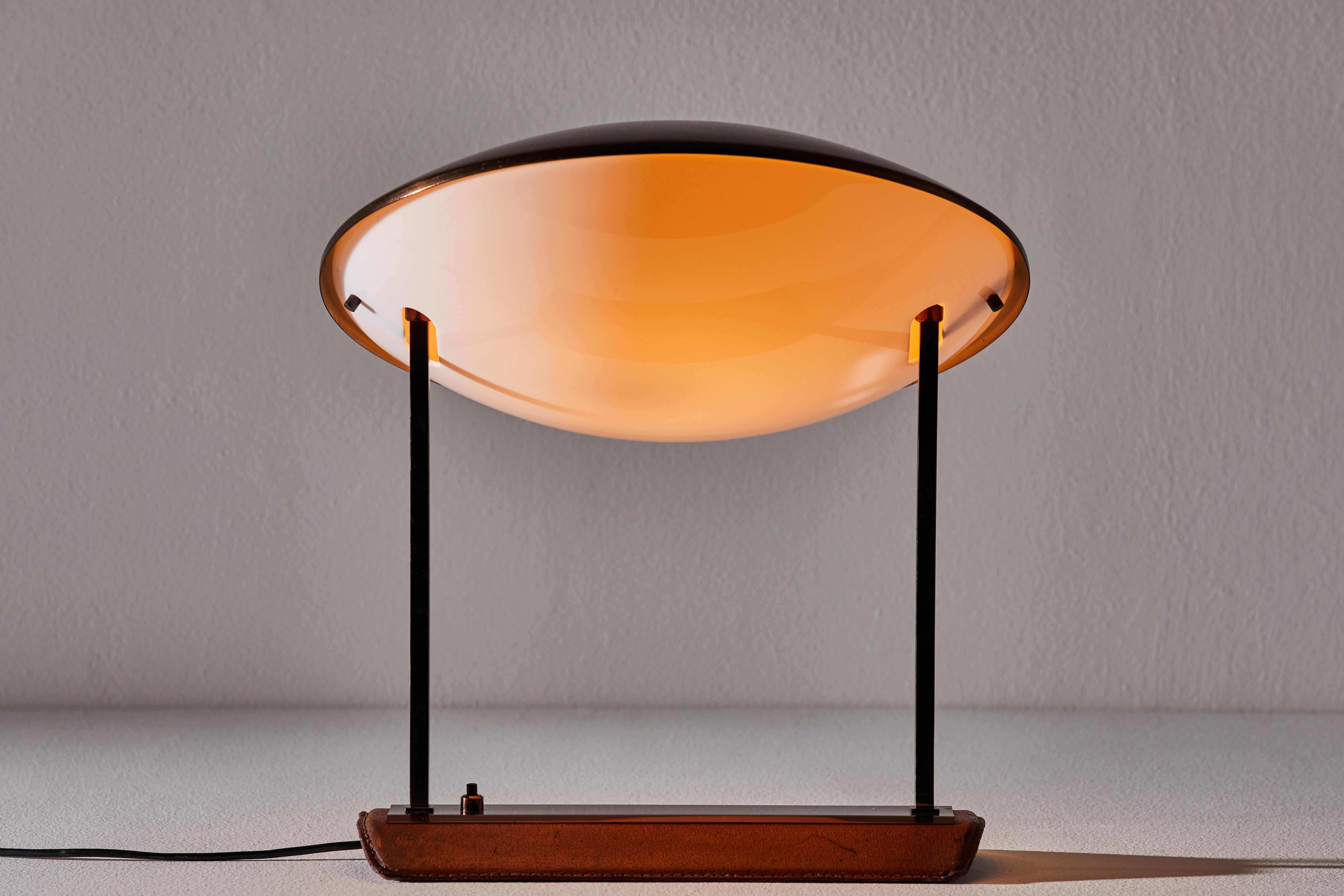 Italian Model 8050 Table Lamp by Stilnovo