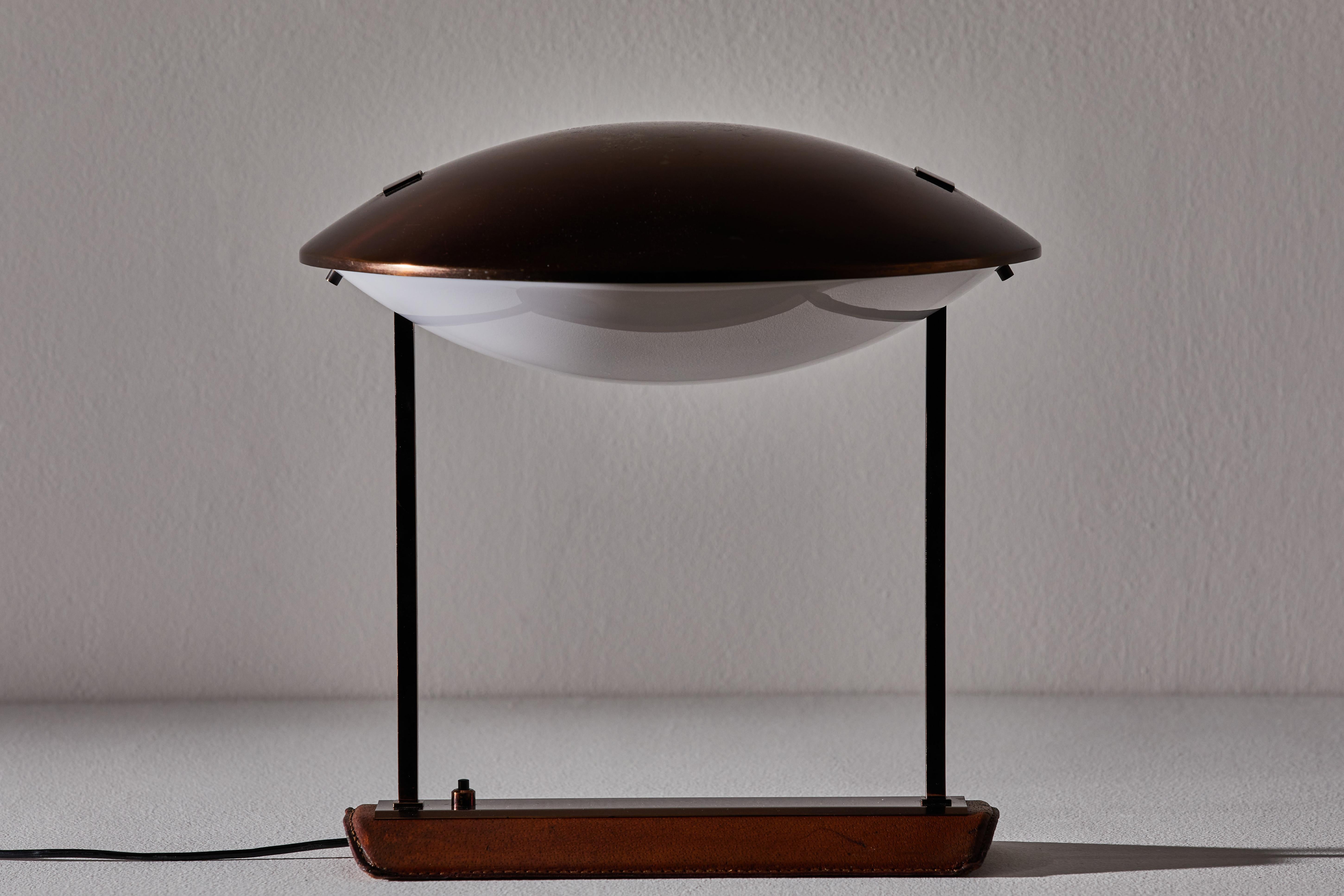 Copper Model 8050 Table Lamp by Stilnovo