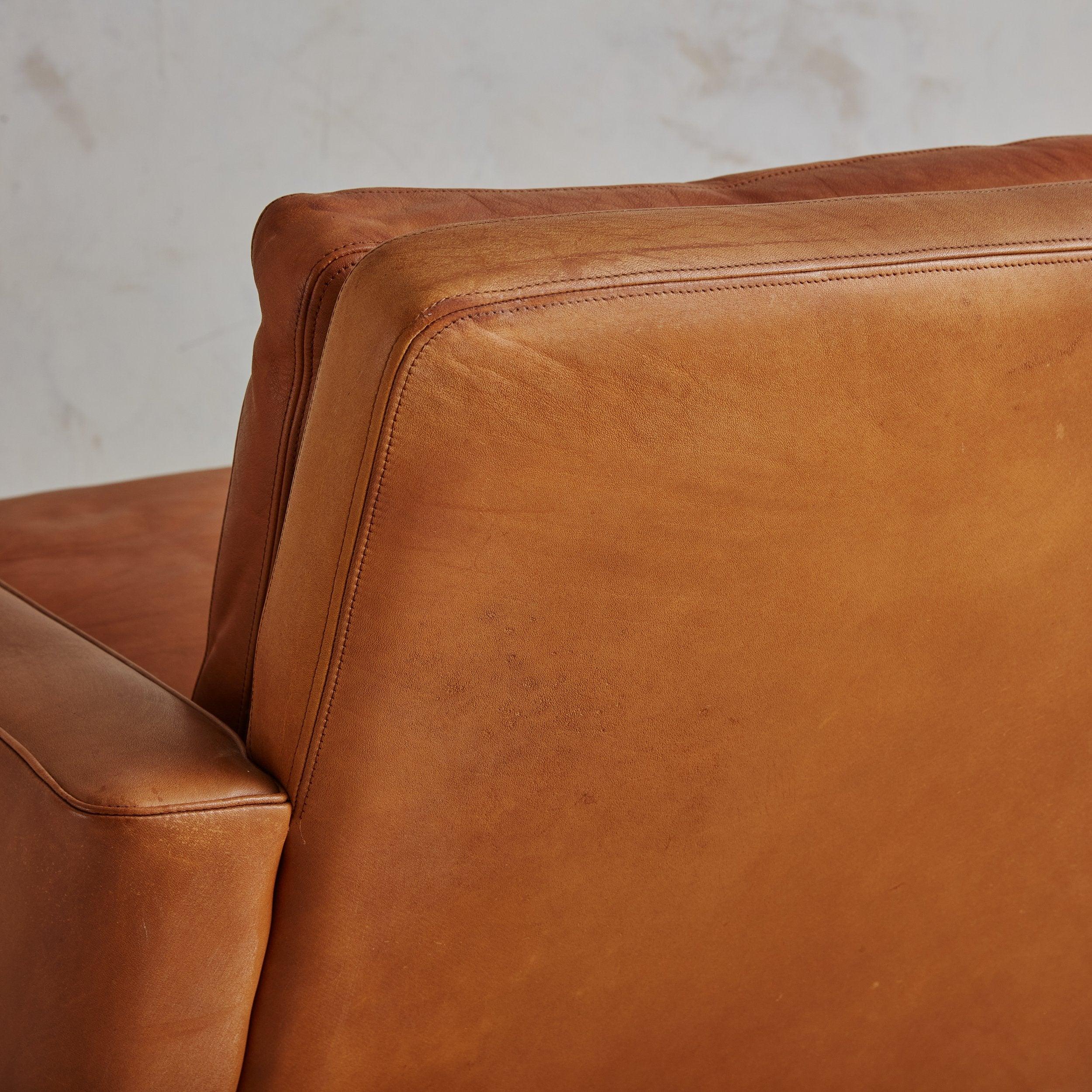 Model 807' Cognac Leather Sofa by Frederik Kayser for Vatne Møbler, Norway 1960s 4