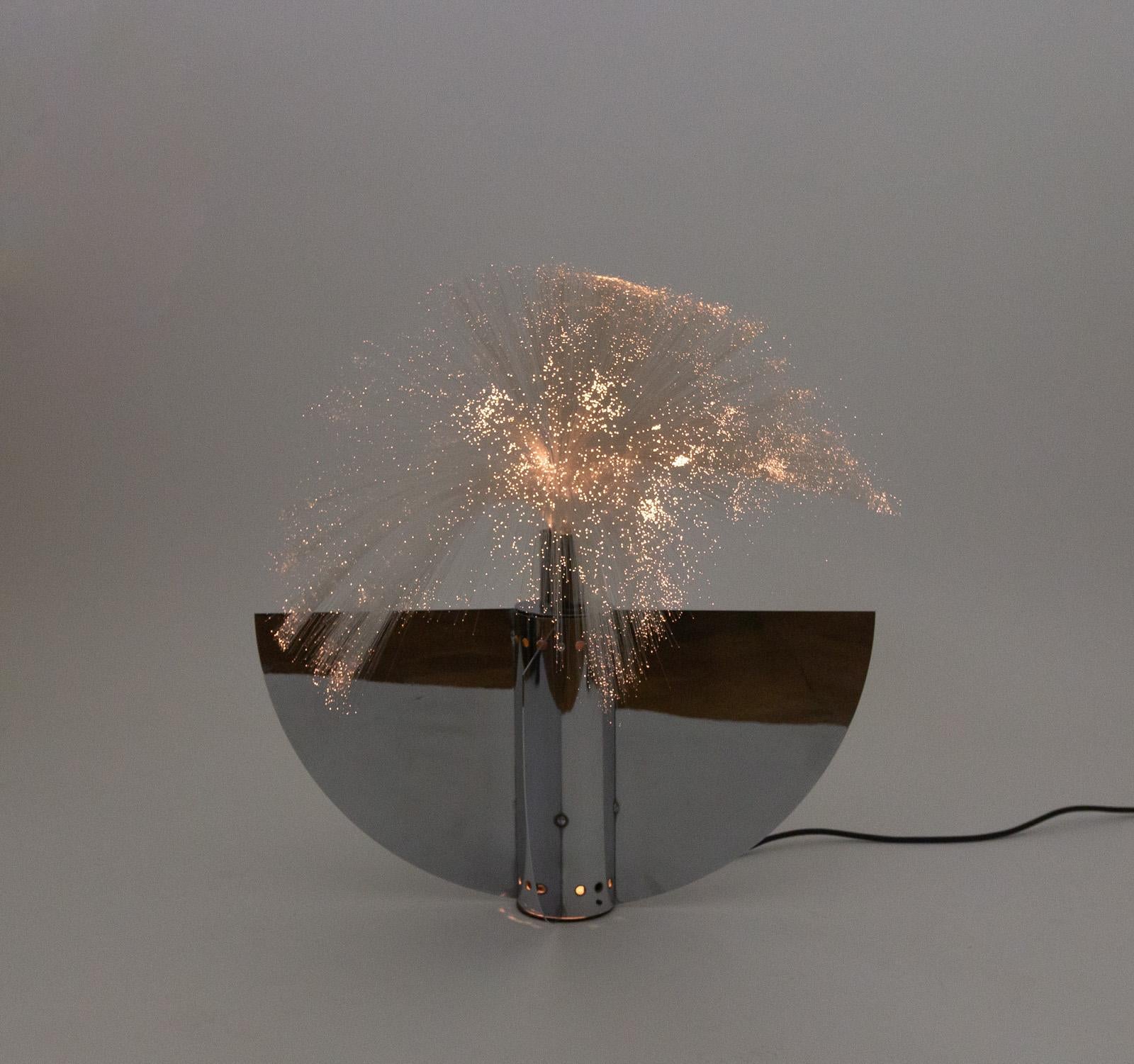 Ère spatiale Lampe de table Model 8½ avec fibres optiques par Jürgen Fischer pour Zanotta, années 1960. en vente