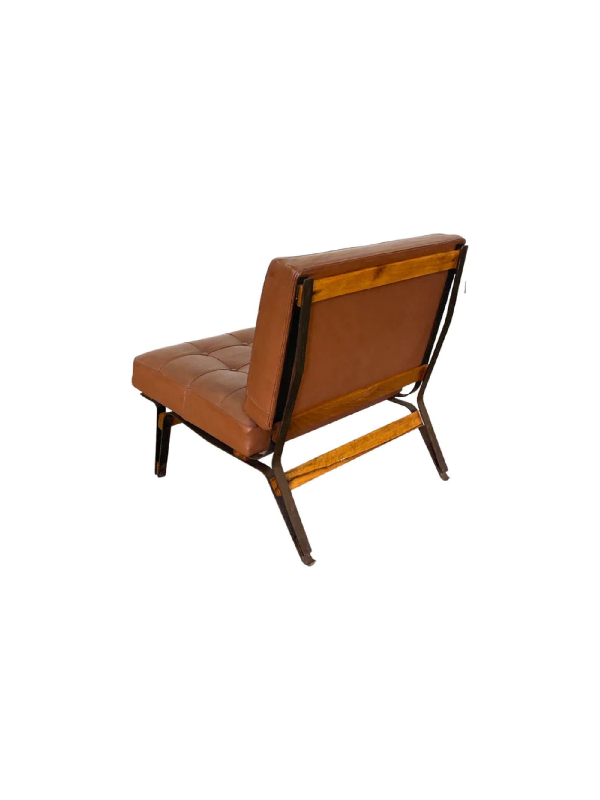 Ico Parisi model 856 rare pair of rare lounge chairs for Cassina, Italy, 1950s.

Dimensions: 30