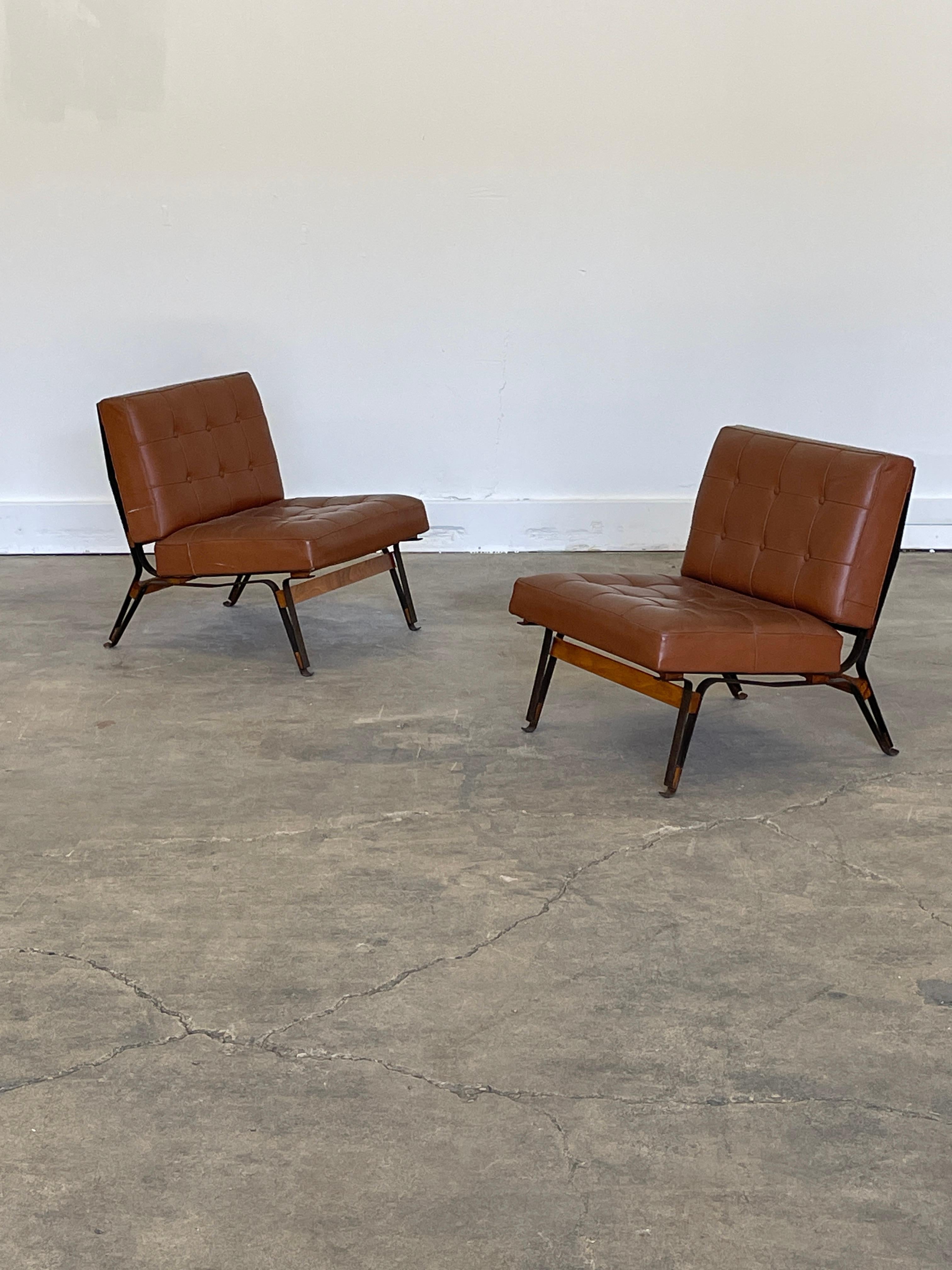 Italian Model 856 Rare Pair of Matched Leather Lounge Chairs by Ico Parisi, 1950s
