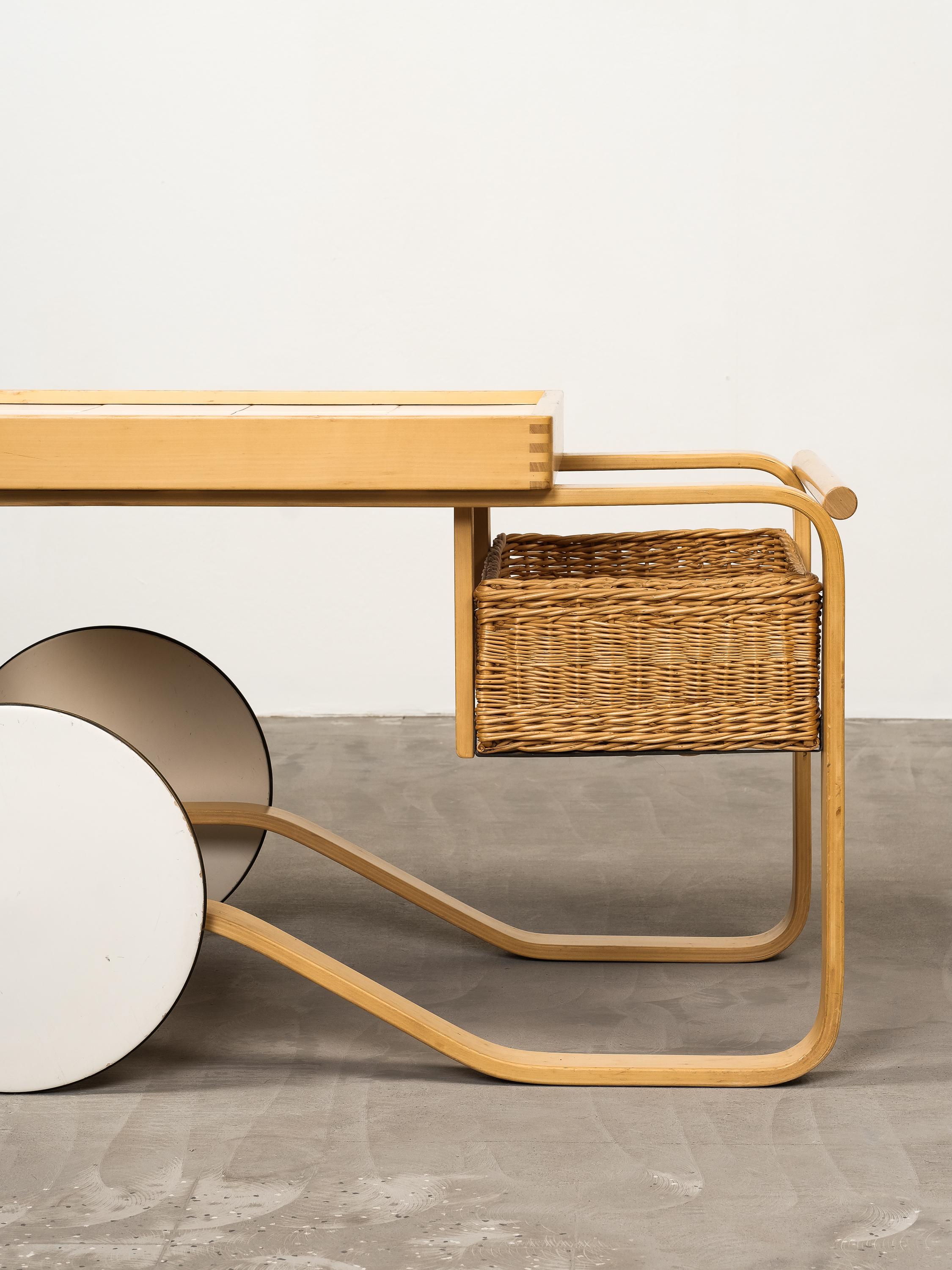 Finlandais Chariot à thé modèle 900 d'Alvar Aalto pour Artek, années 1960/70 en vente