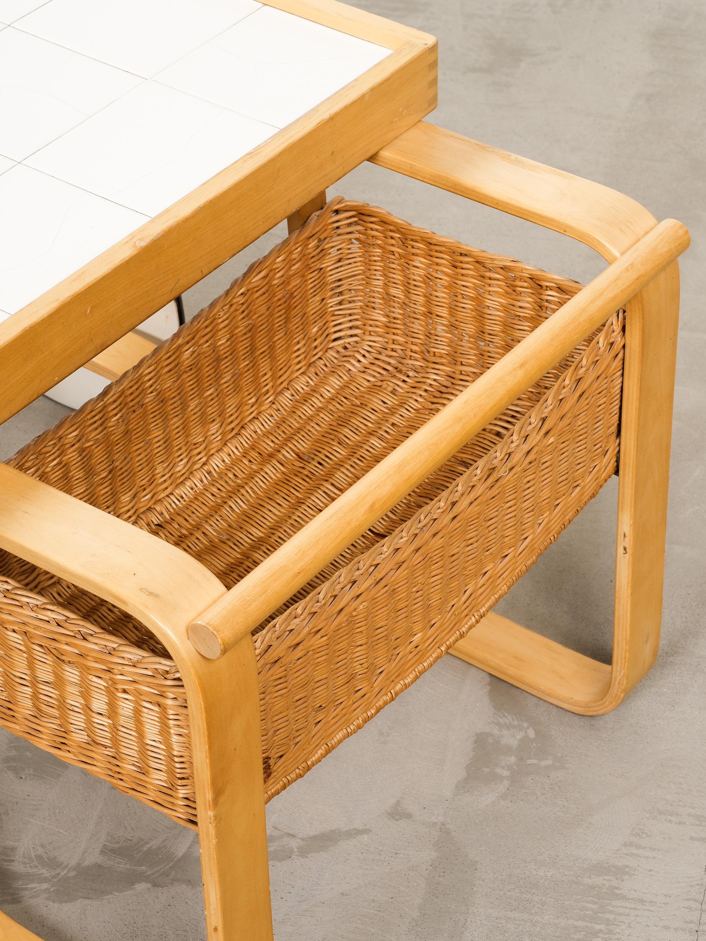 Céramique Chariot à thé modèle 900 d'Alvar Aalto pour Artek, années 1960/70 en vente