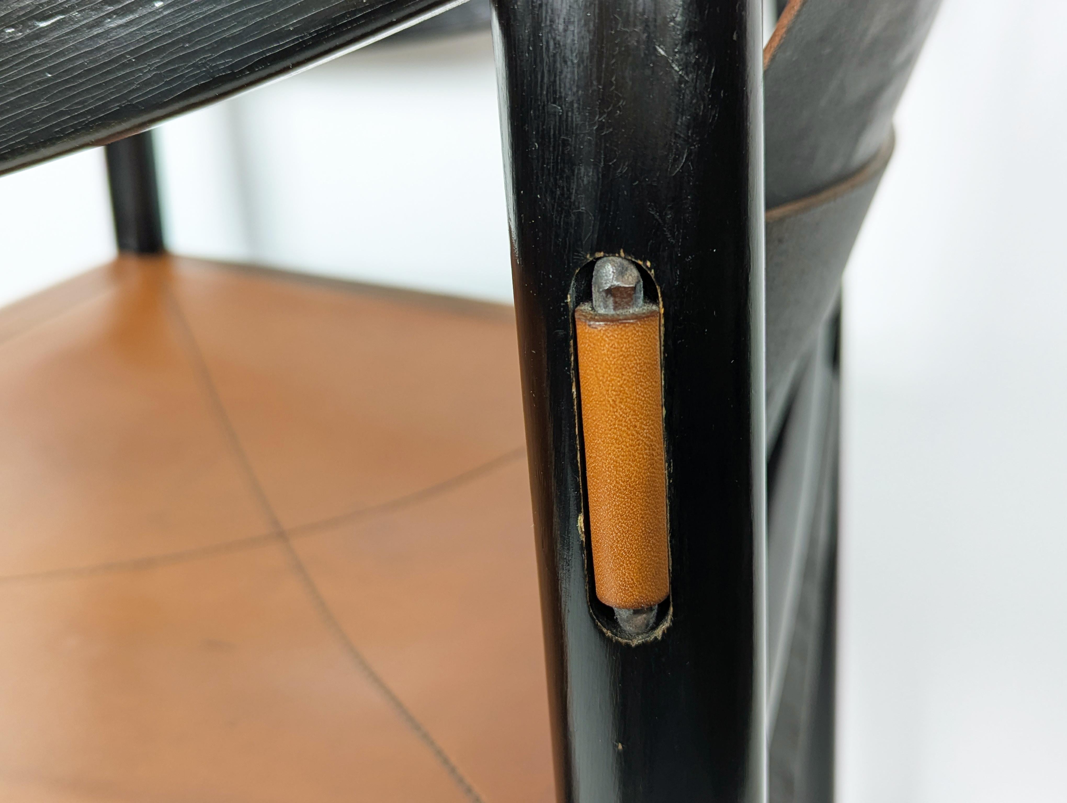 Sedie Model 905 con bracciolo di Vico Magistretti per Cassina, anni '60, Set di 4 In condizioni discrete in vendita a Varese, Lombardia