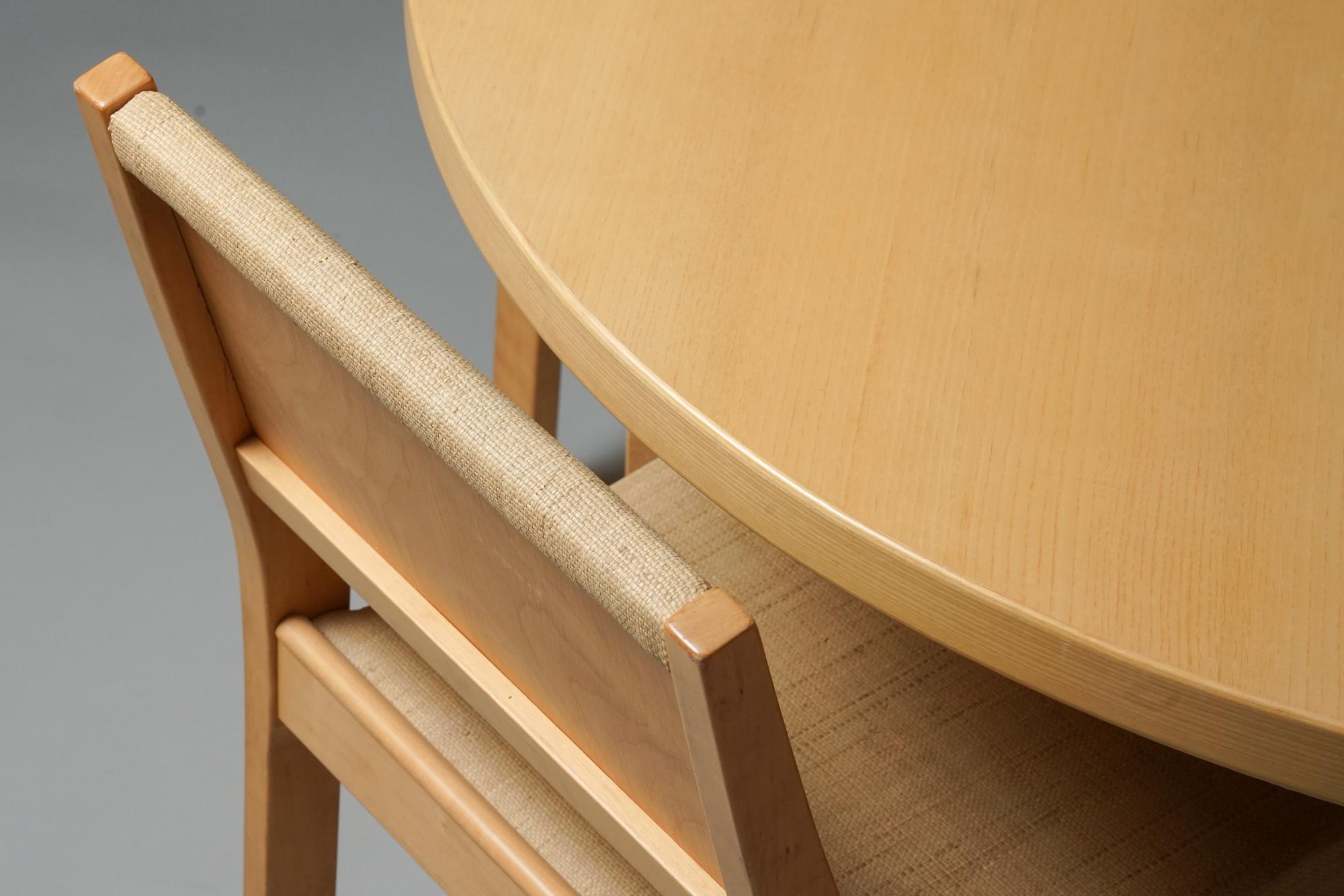 Mid-20th Century Model 91 Dining Table With Model 611 Chairs, Alvar Aalto, Artek, 1960s