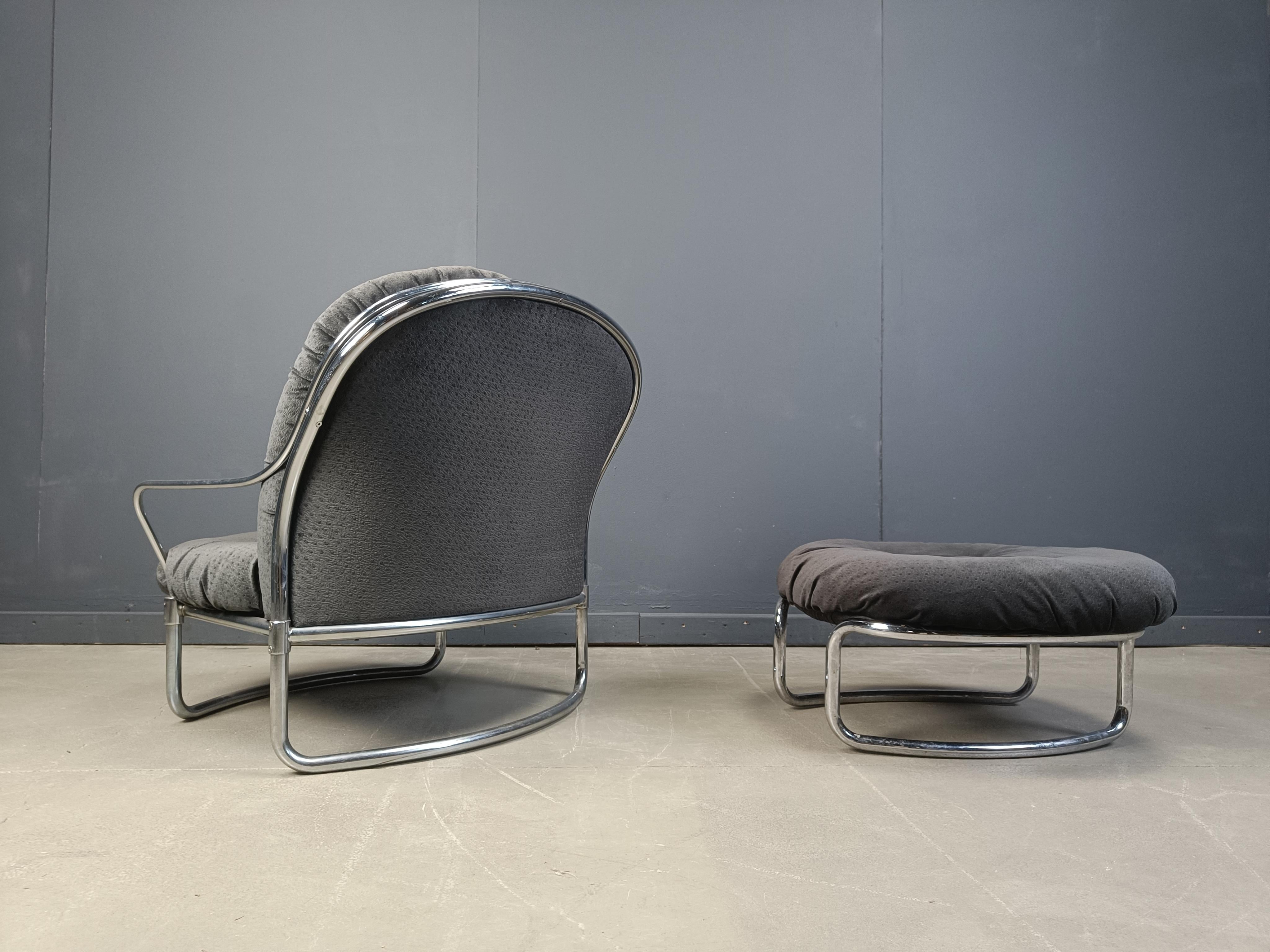 italien Chaise longue modèle 915 avec tabouret par Carlo De Carli pour Cinova, 1970 en vente