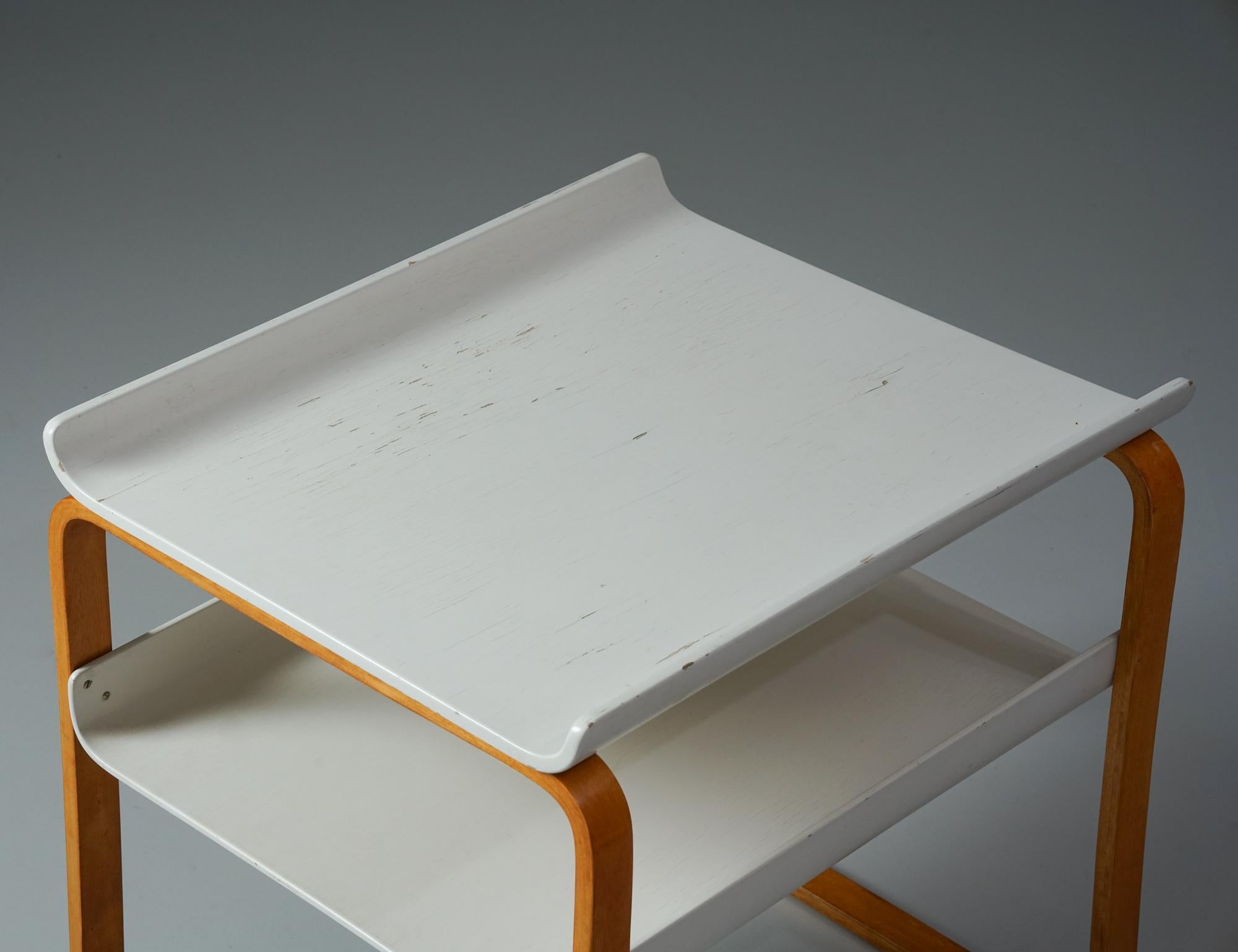Finnish Model 915 Side Table, Alvar Aalto, Artek, 1950/1960s For Sale