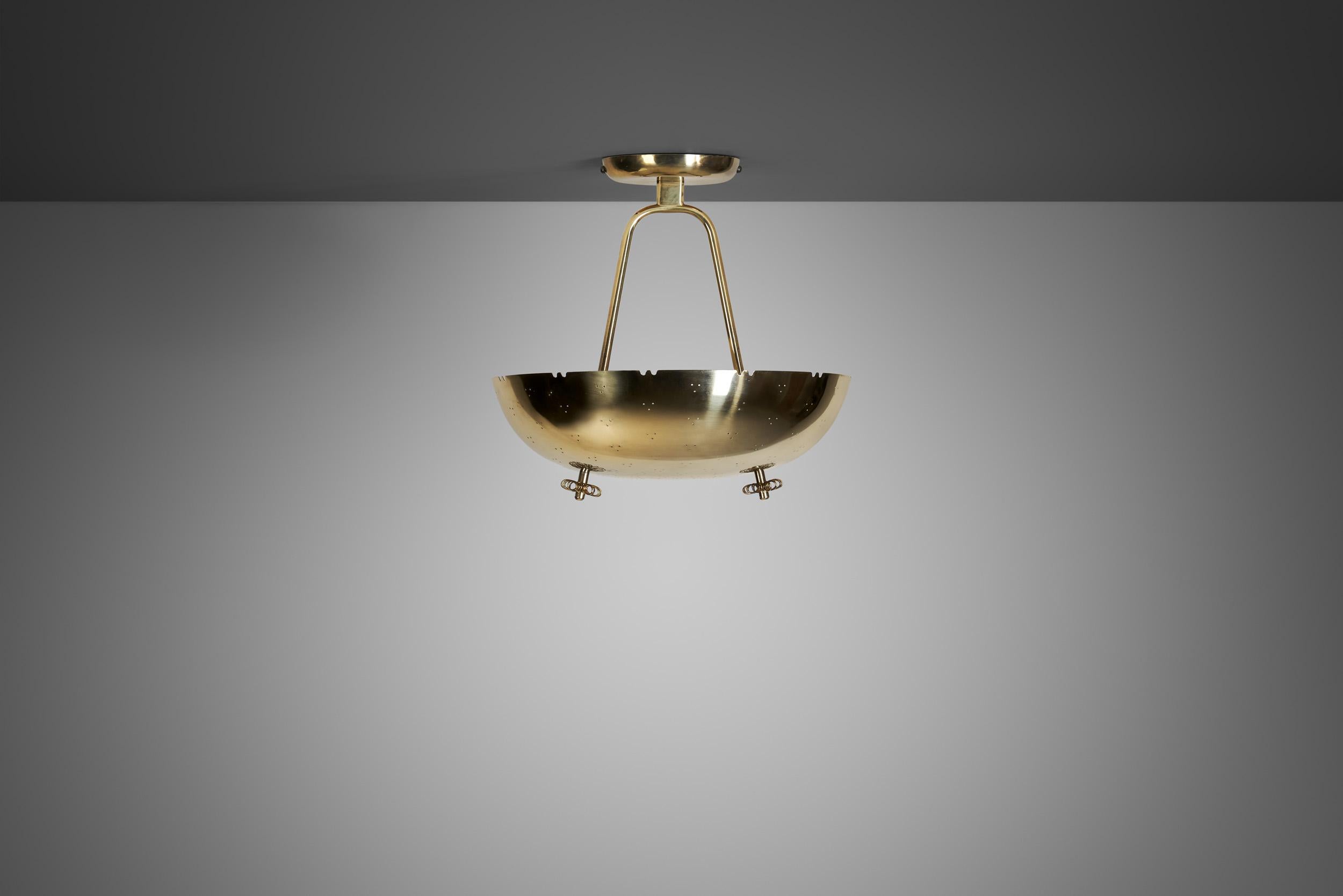 Mid-Century Modern Model 