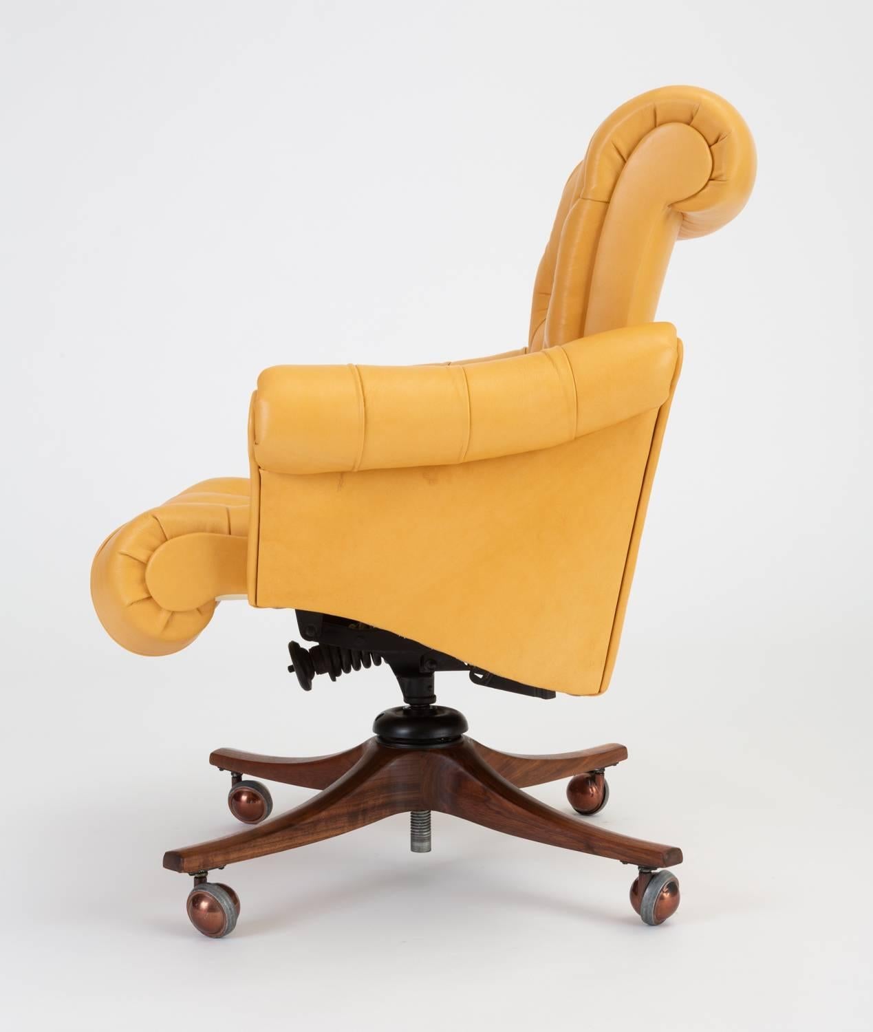 Model 932 “In Clover” Executive Office Chair by Edward Wormley for Dunbar 3