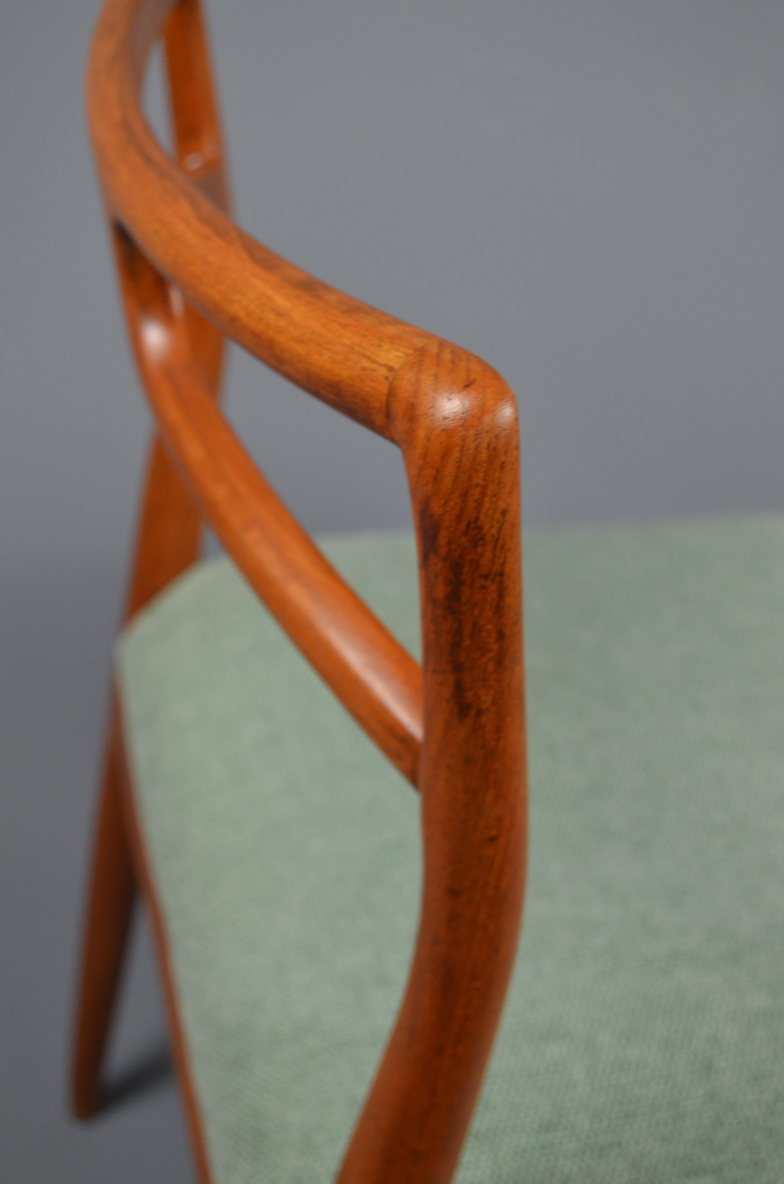 Sedia da pranzo Model 94 in teak di Johannes Andersen per Christian Linneberg, anni '60 in vendita 7