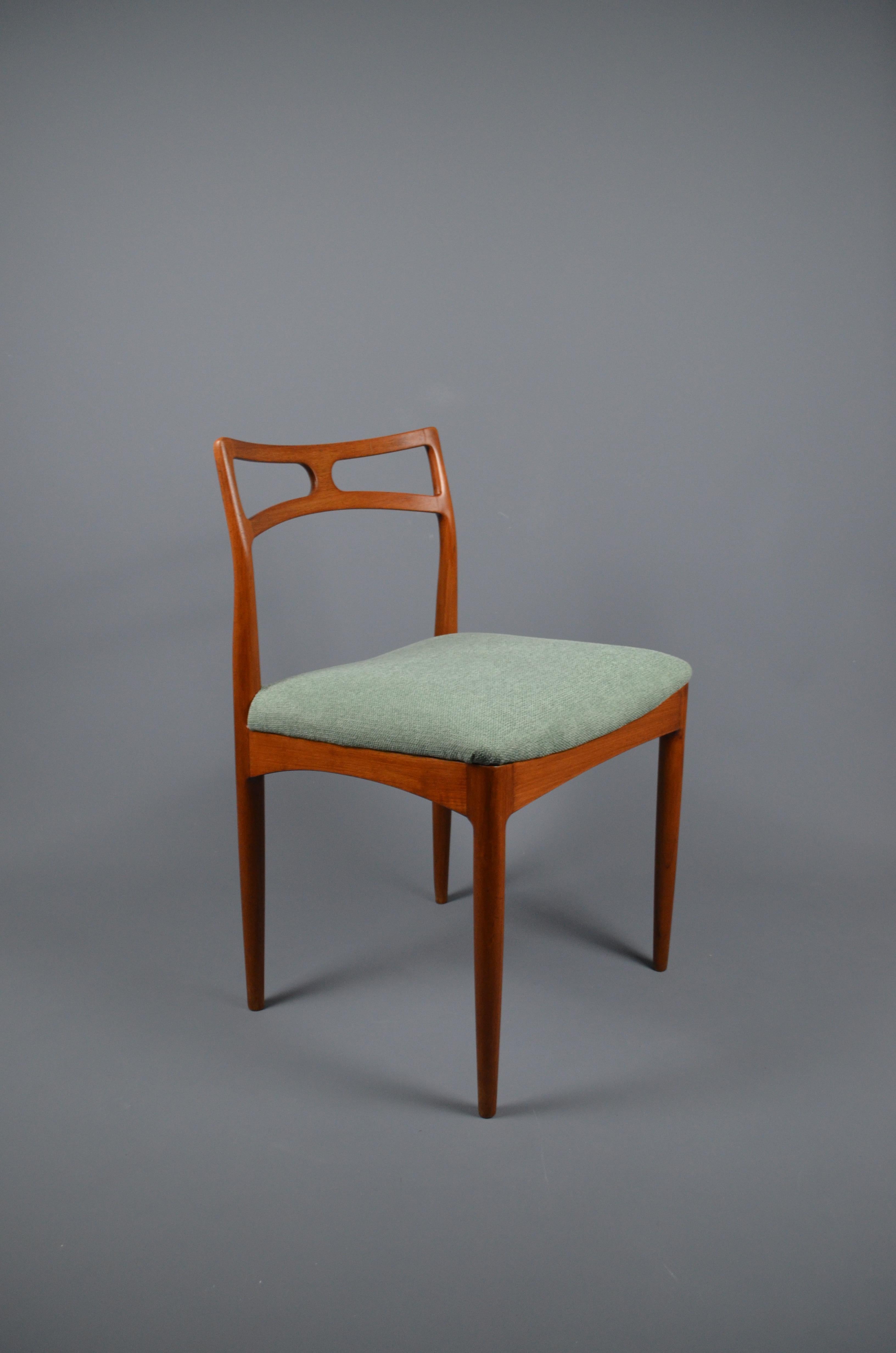 Sedia da pranzo Model 94 in teak di Johannes Andersen per Christian Linneberg, anni '60 in vendita 8