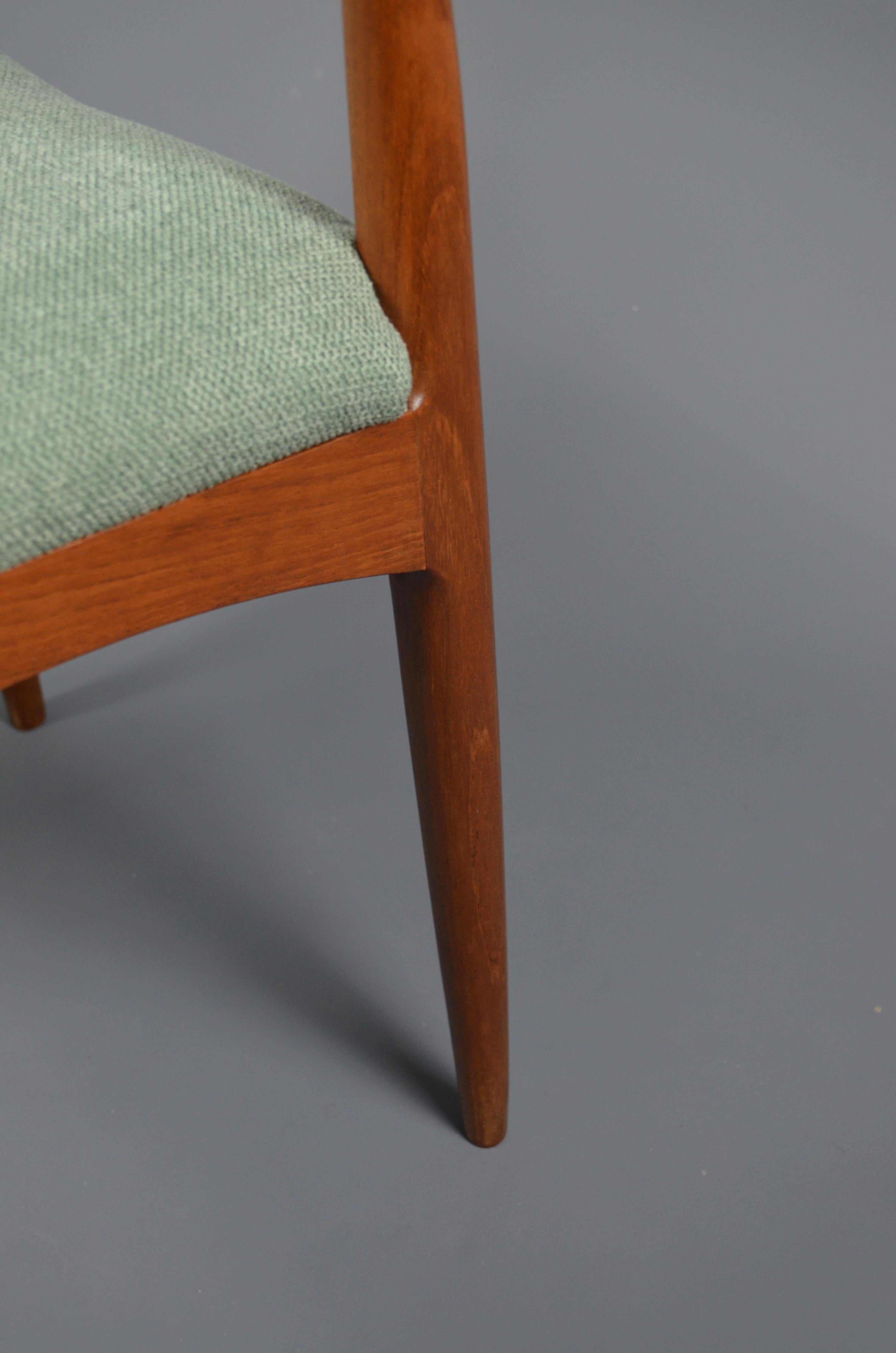 Tessuto Sedia da pranzo Model 94 in teak di Johannes Andersen per Christian Linneberg, anni '60 in vendita