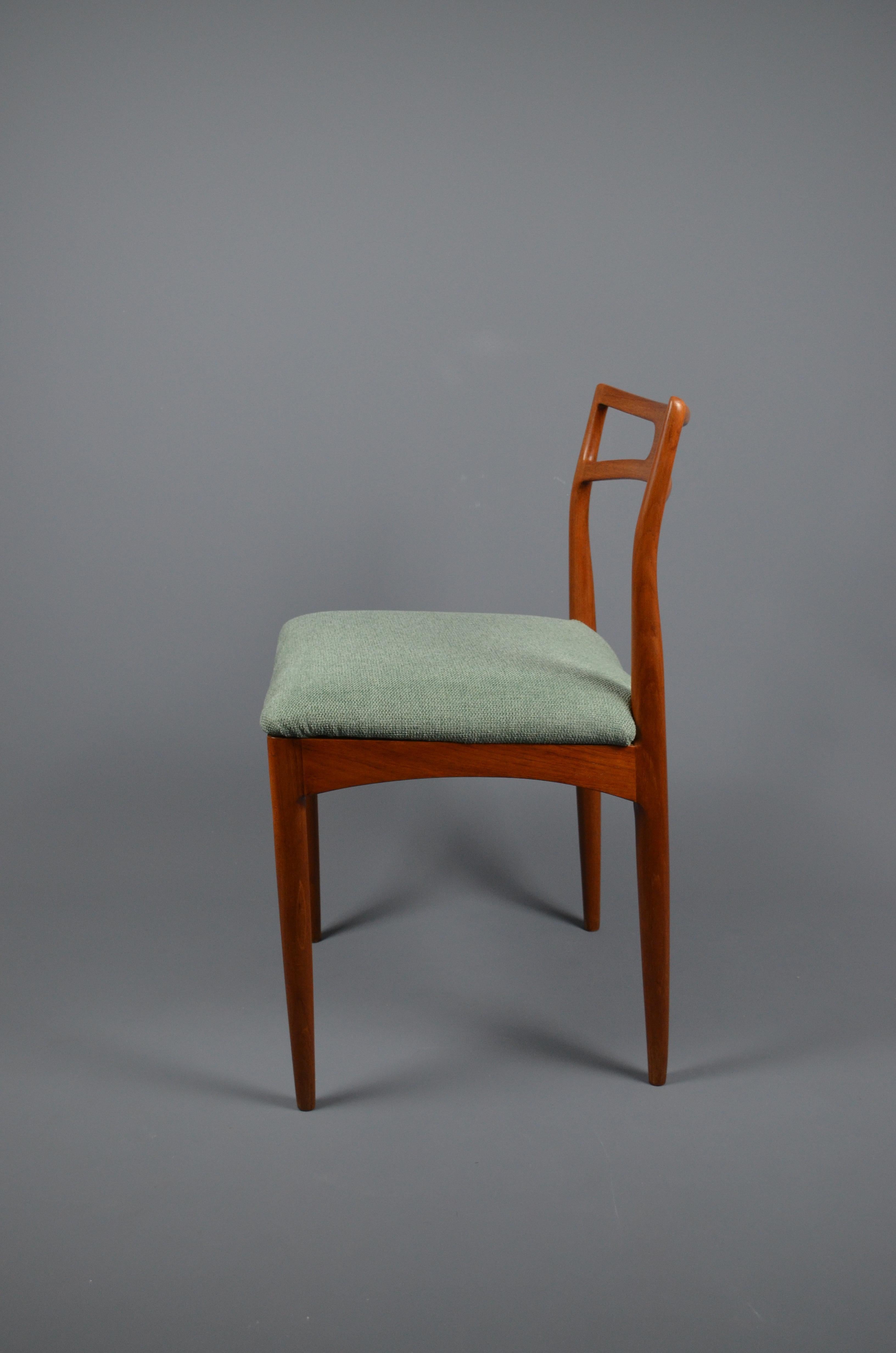Sedia da pranzo Model 94 in teak di Johannes Andersen per Christian Linneberg, anni '60 in vendita 1