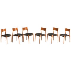 Modèle 993 pour Tipi Studio Six chaises en cuir tissé en teck