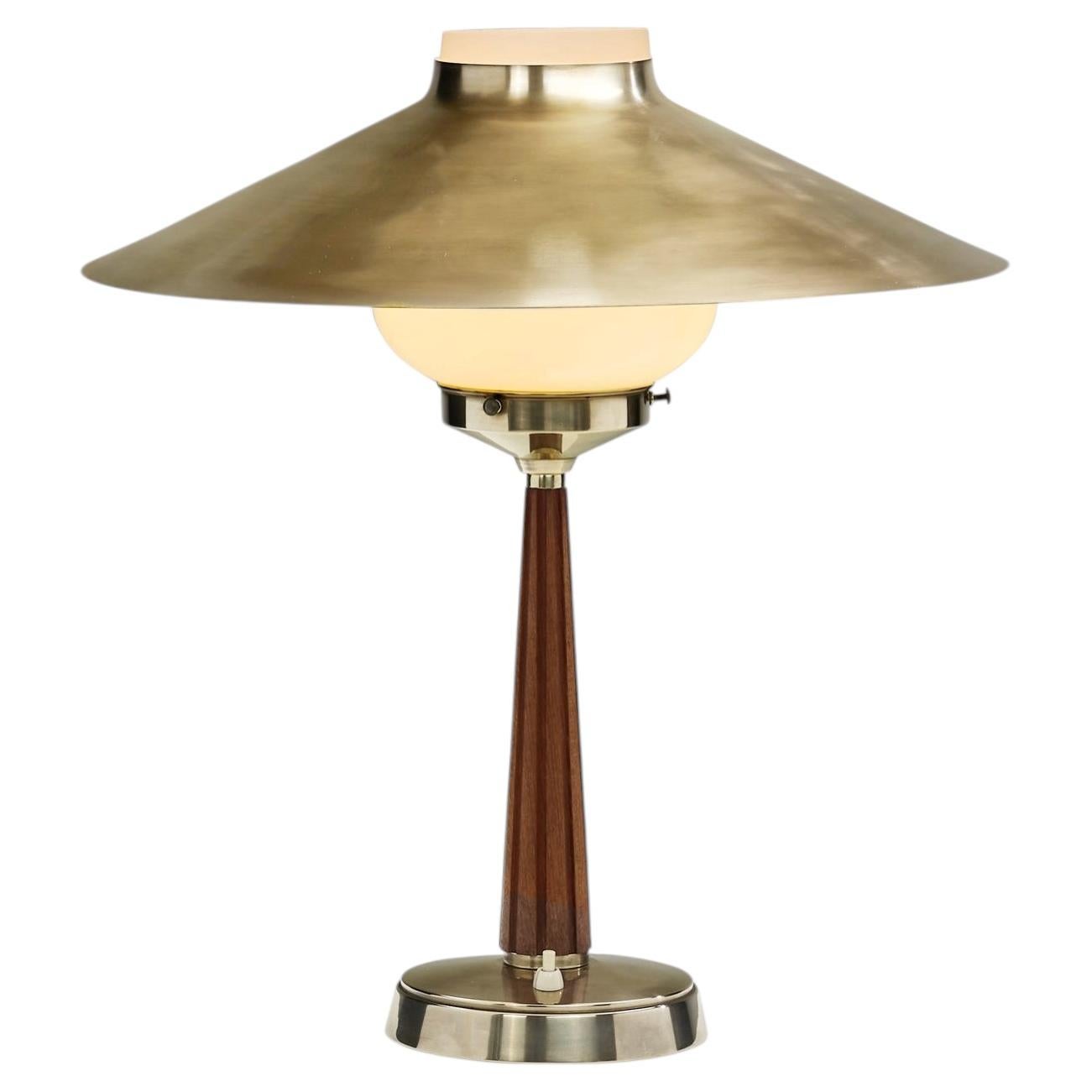 Lampada da tavolo modello "A4460" di Hans Bergström per ASEA, Svezia, anni '40