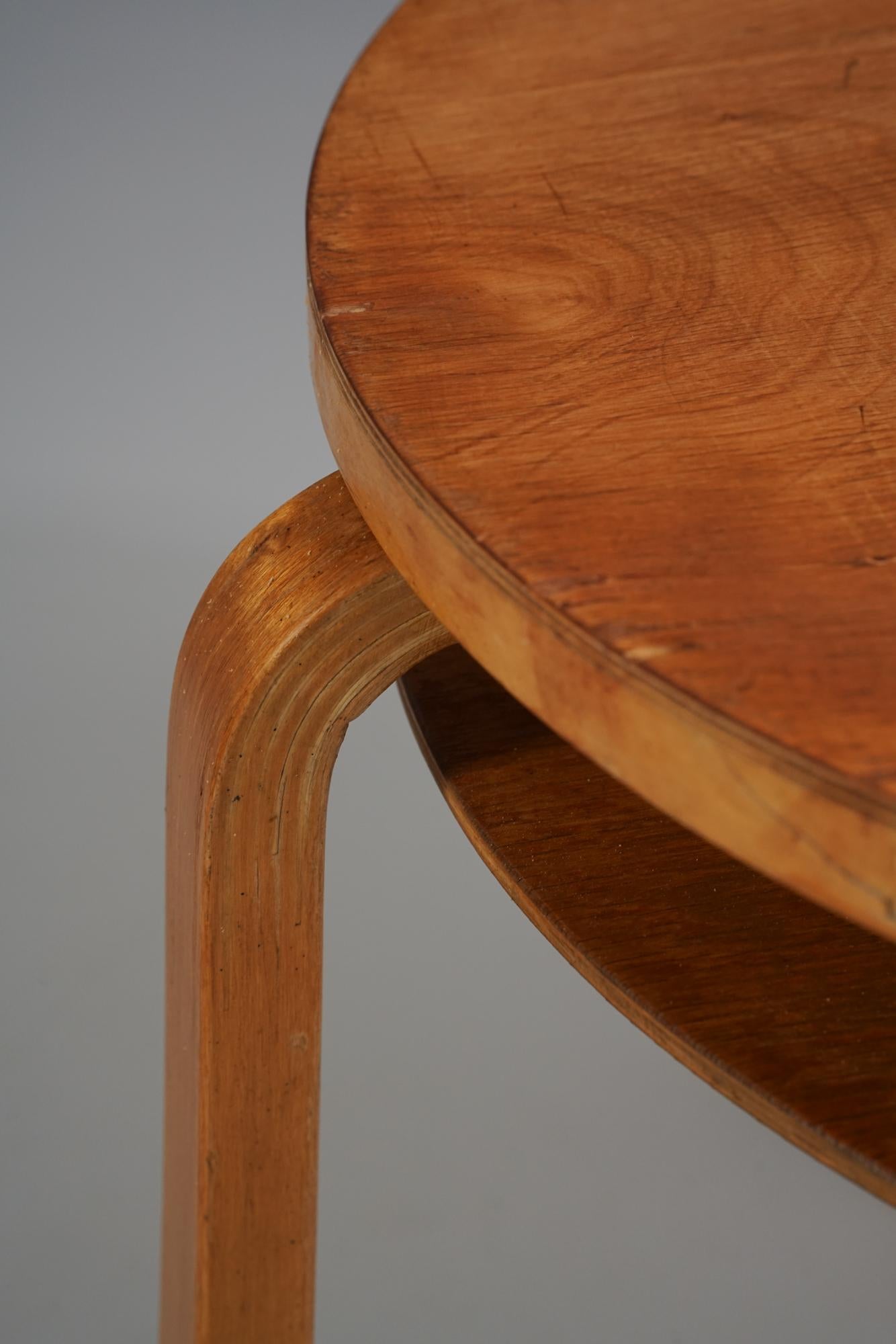 Milieu du XXe siècle Model No A70 Club Table, Alvar Aalto, Oy Huonekalu- ja Rakennustyötehdas, 1940/1950 en vente
