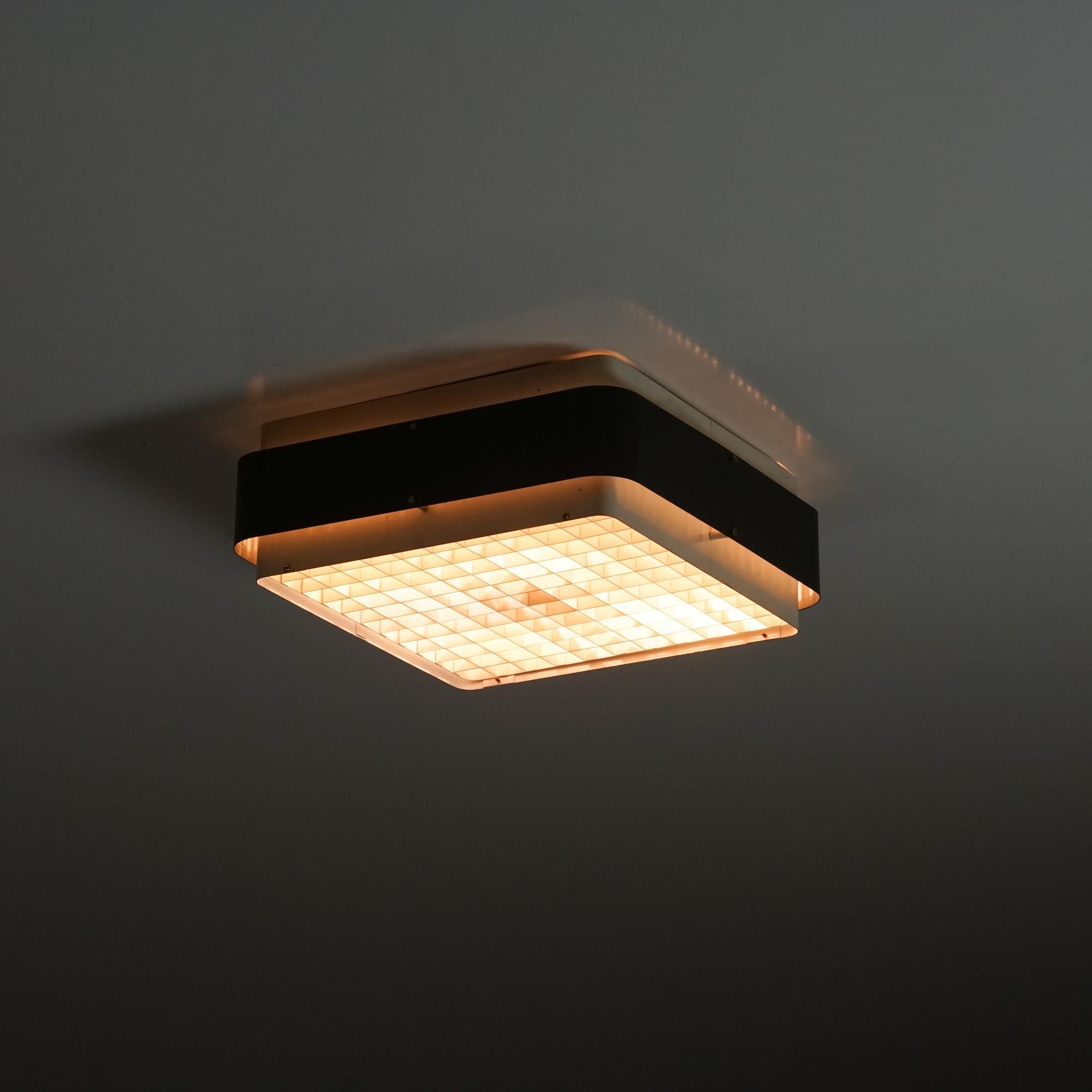 Empotrable Modelo AE 37 