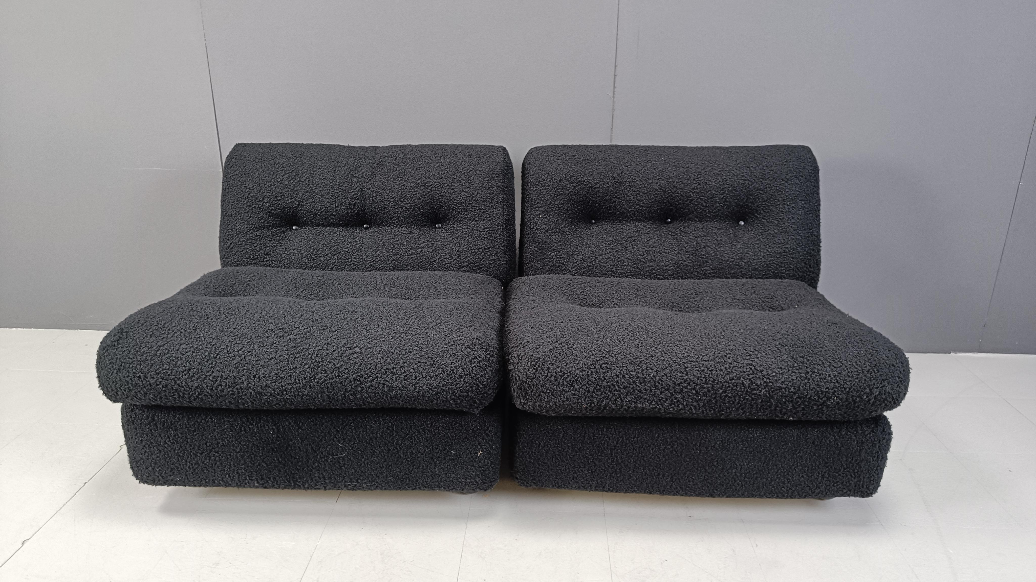 Modulares Sofa Modell Amanta von Mario Bellini für B&B Italia, 1970er Jahre, 2er-Set (Stoff) im Angebot