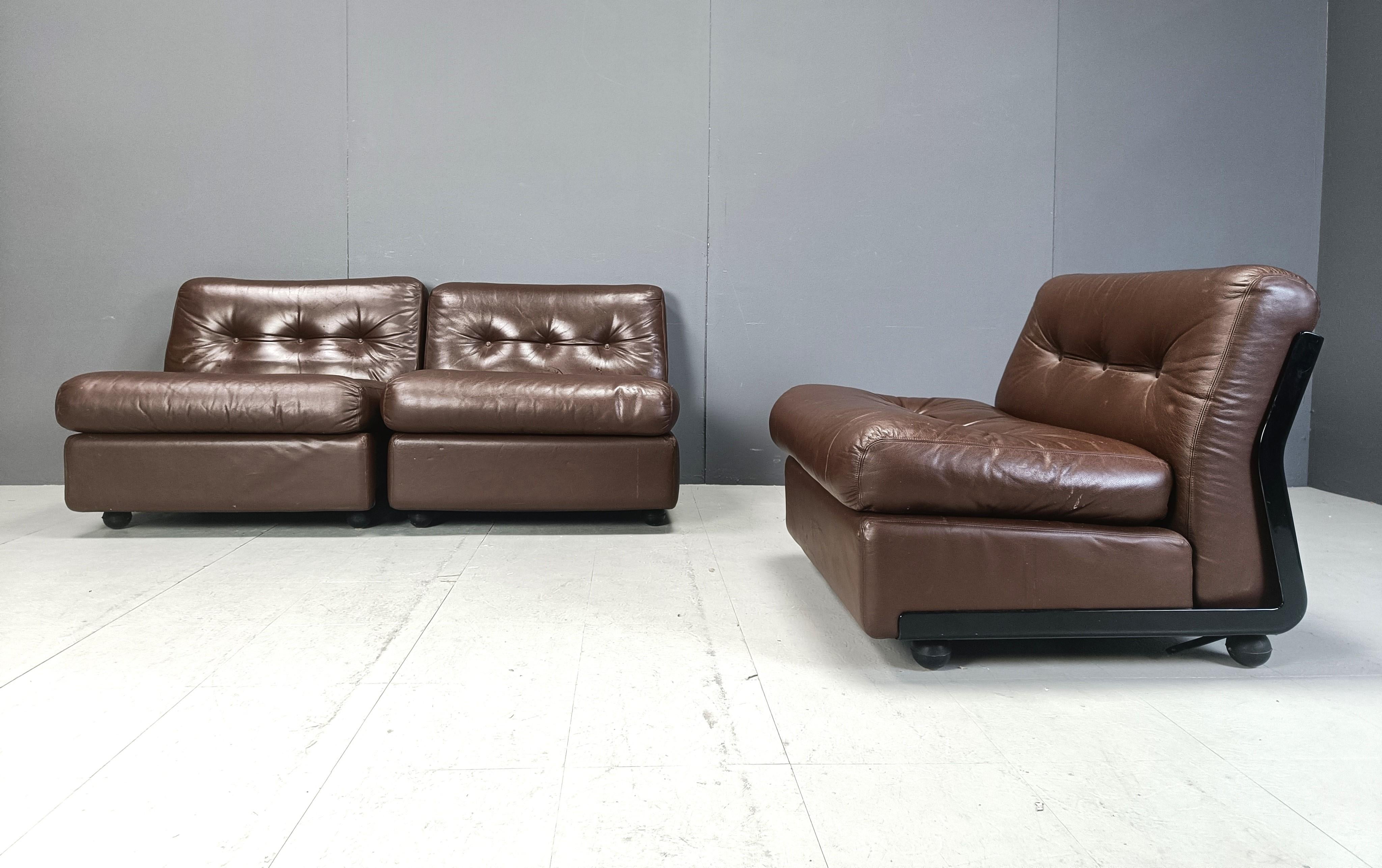 Conjunto de 3 sofás/sillones modelo vintage 