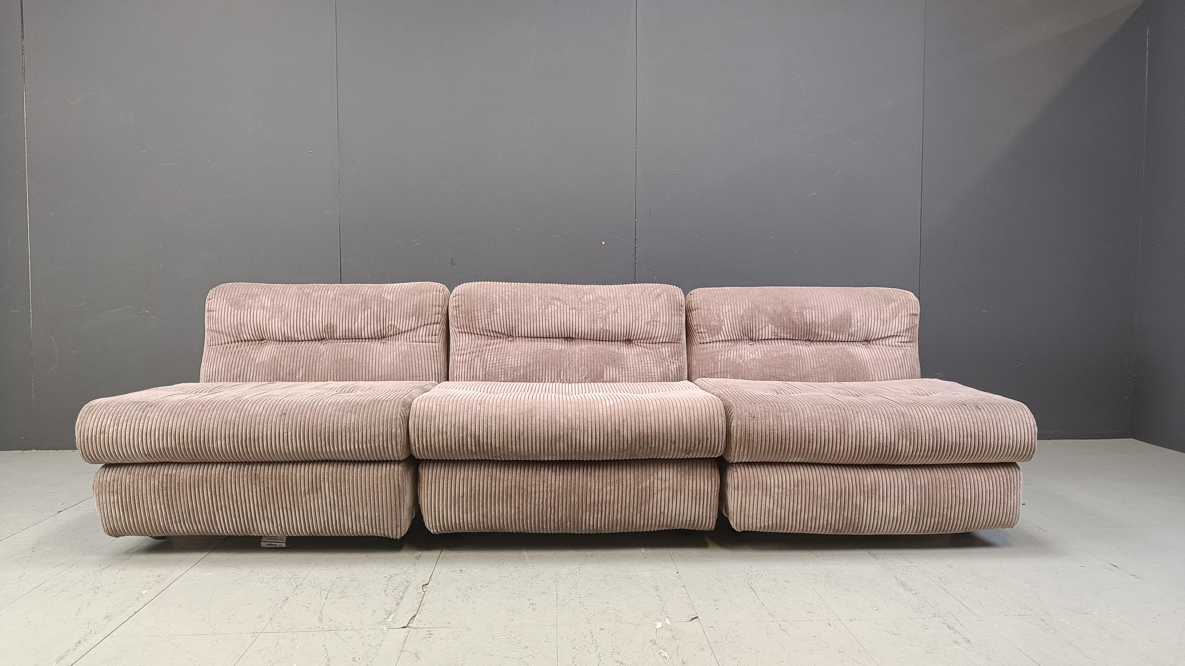 Late 20th Century Model Amanta Modular Sofa by Mario Bellini for C&B Italia, 1970s