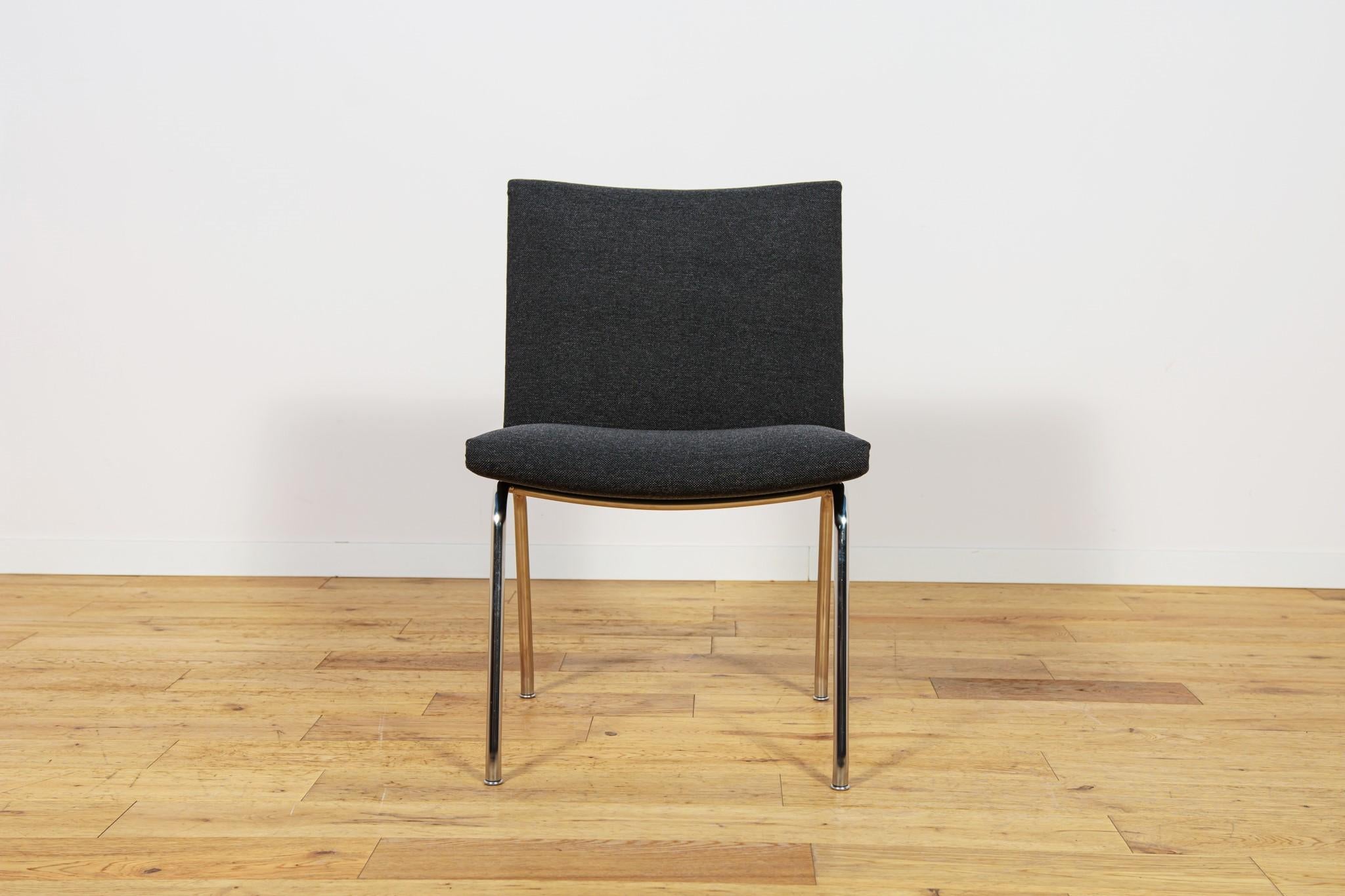 Tissu Modèle AP-38 Chaises d'aéroport par Hans J. Wegner pour AP Stolen, Danemark, ensemble de 4. en vente
