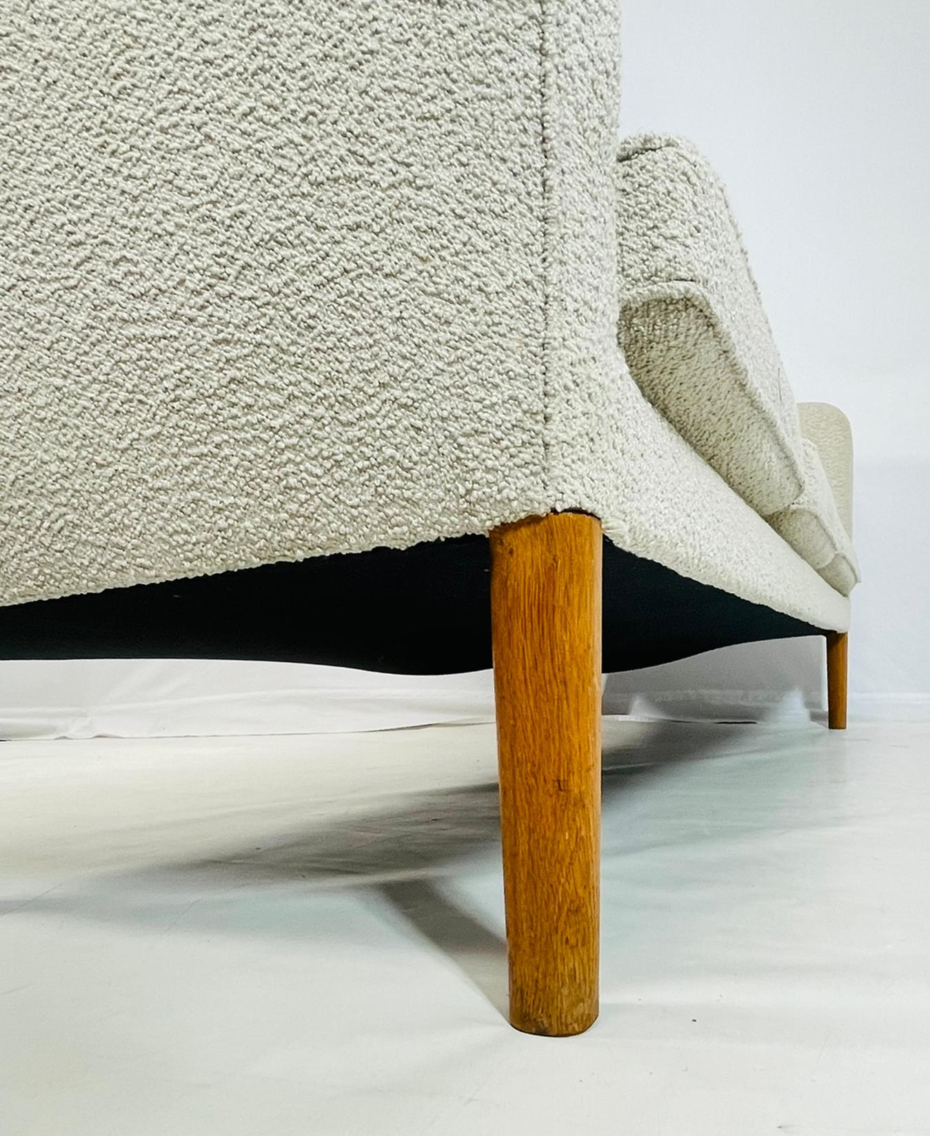 Modèle AP18 Canapé 3 places par Hans J. Wegner pour A.P. Stolen en vente 7