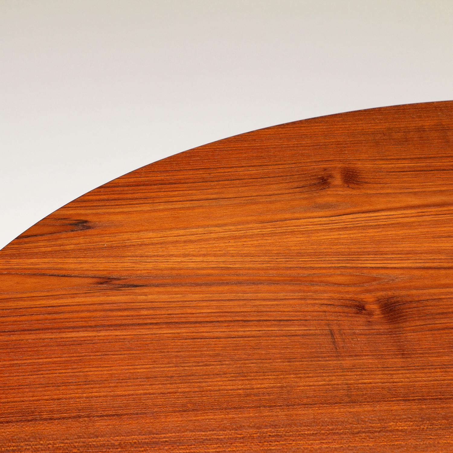 Model AT 8 Teak Coffee Table by Hans Wegner for Andreas Tuck, Denmark, 1950s For Sale 3