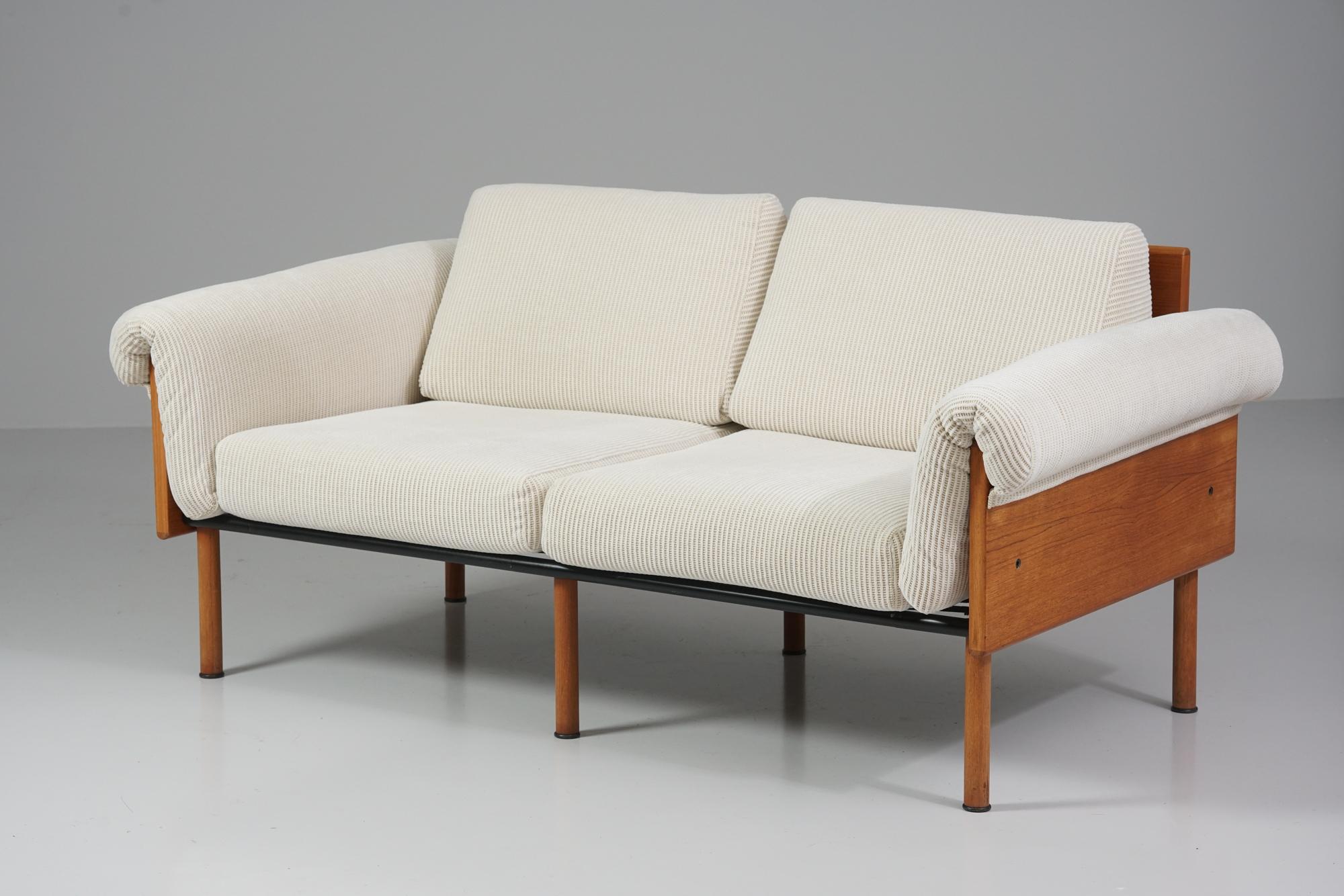 Scandinavian Modern Model 