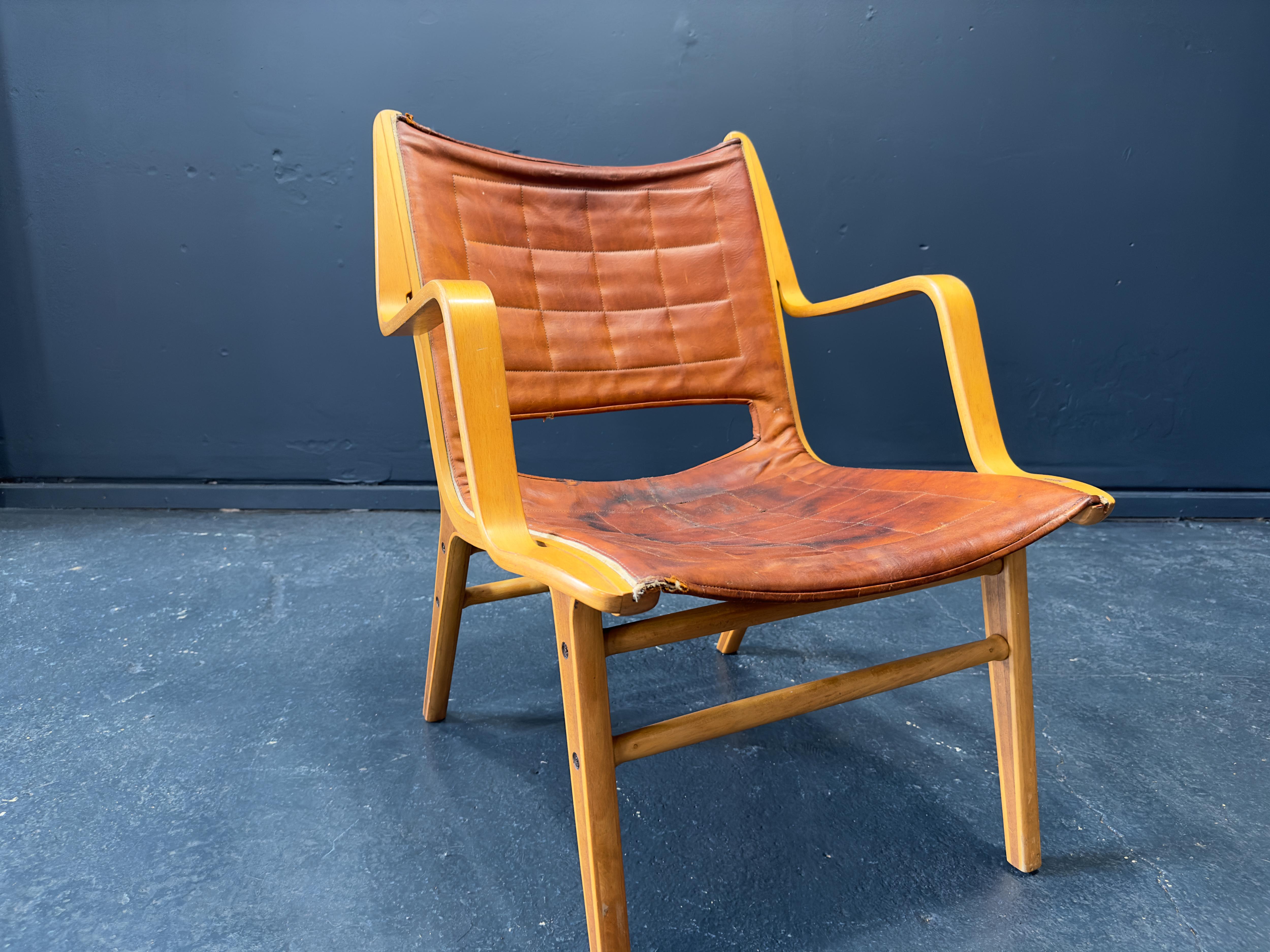 Milieu du XXe siècle Modèle AX 6060 Chaise Club par Peter Hvidt & Orla Mølgaard-Nielsen en vente
