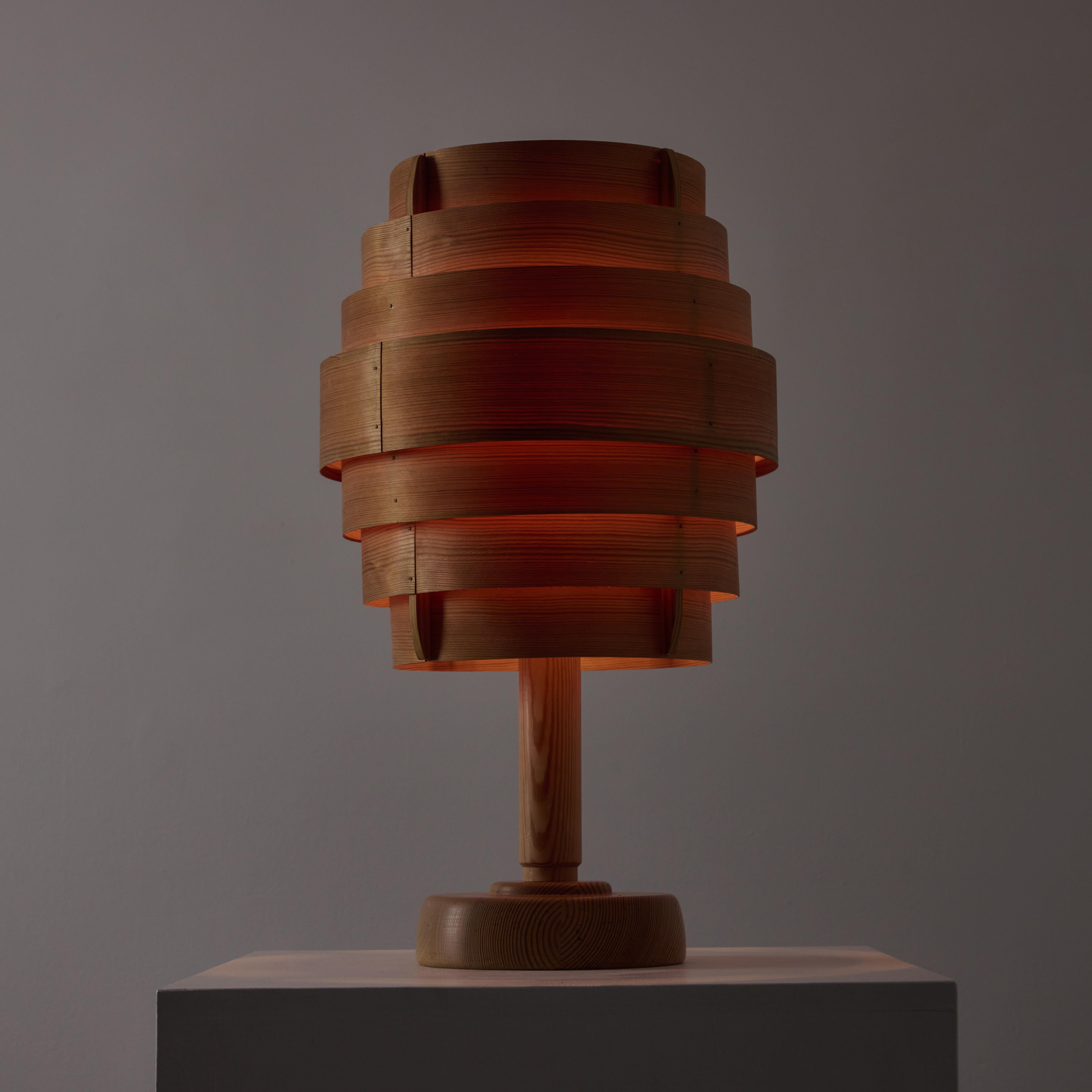 Lampe de table modèle B127 de Hans Agne Jakobsson pour AB Elysett en vente 4