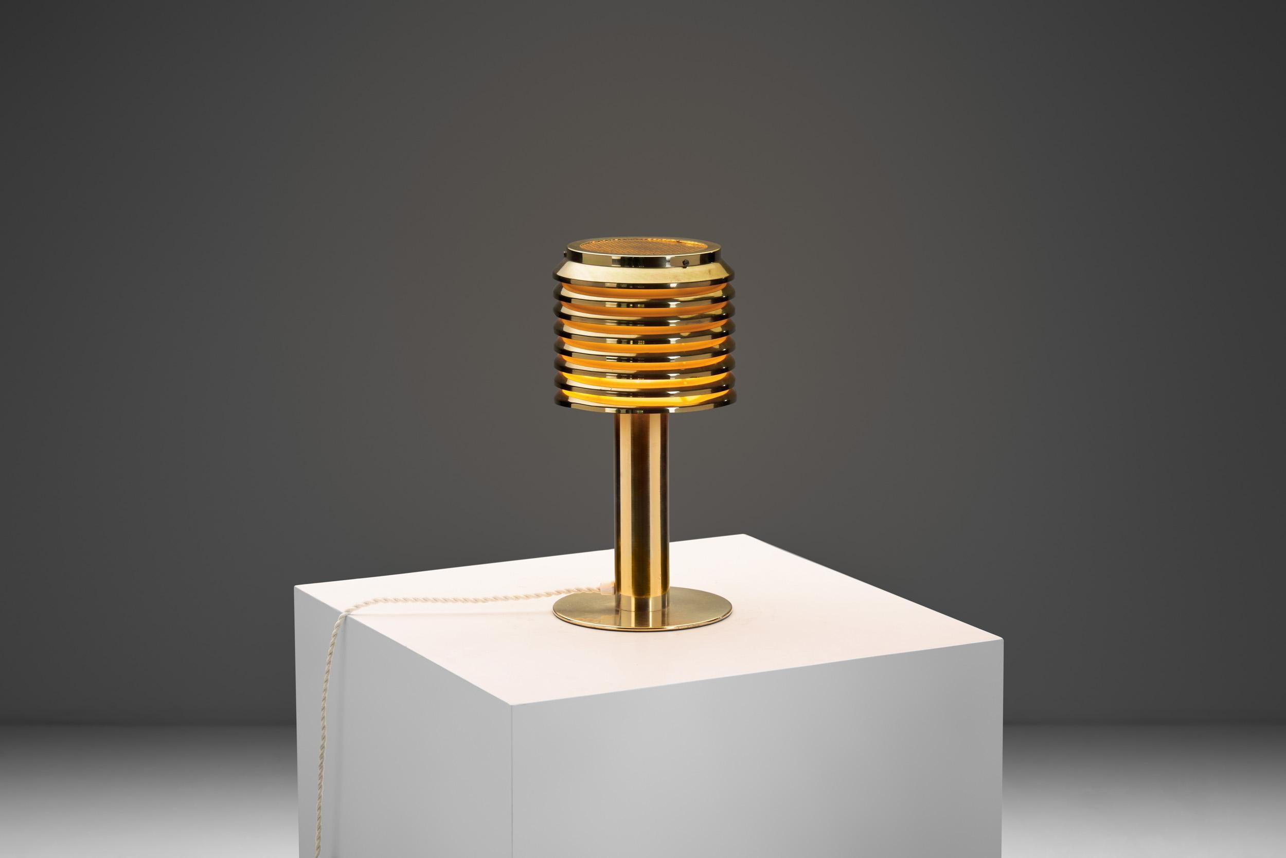 Suédois Lampe de bureau modèle B142 de Hans-Agne Jakobsson pour AB Markaryd, Suède, vers les années 1960 en vente