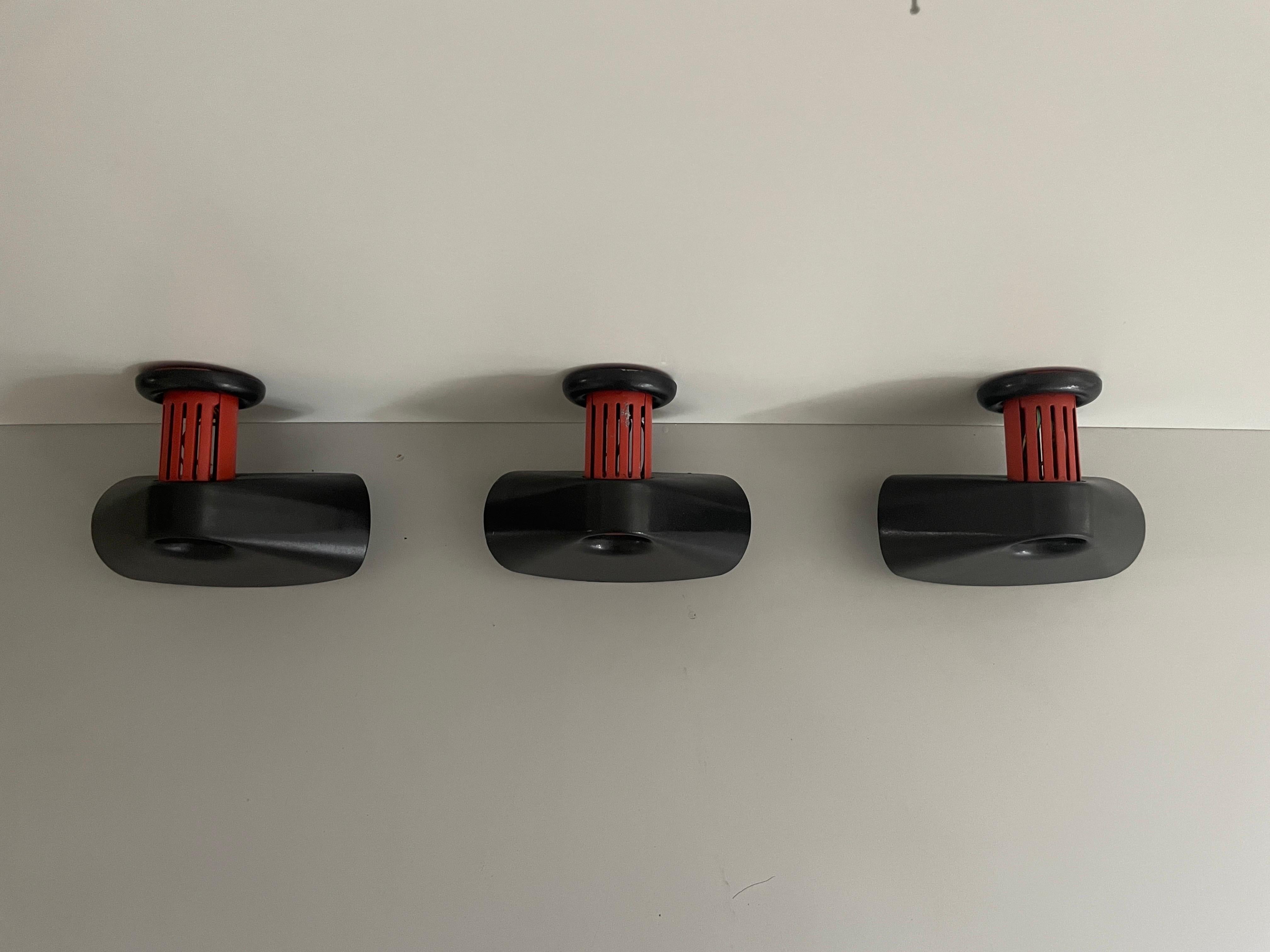 Model Bollo Ensemble de 3 appliques murales par Tobia Scarpa pour Flos, années 1970, Italie Excellent état - En vente à Hagenbach, DE